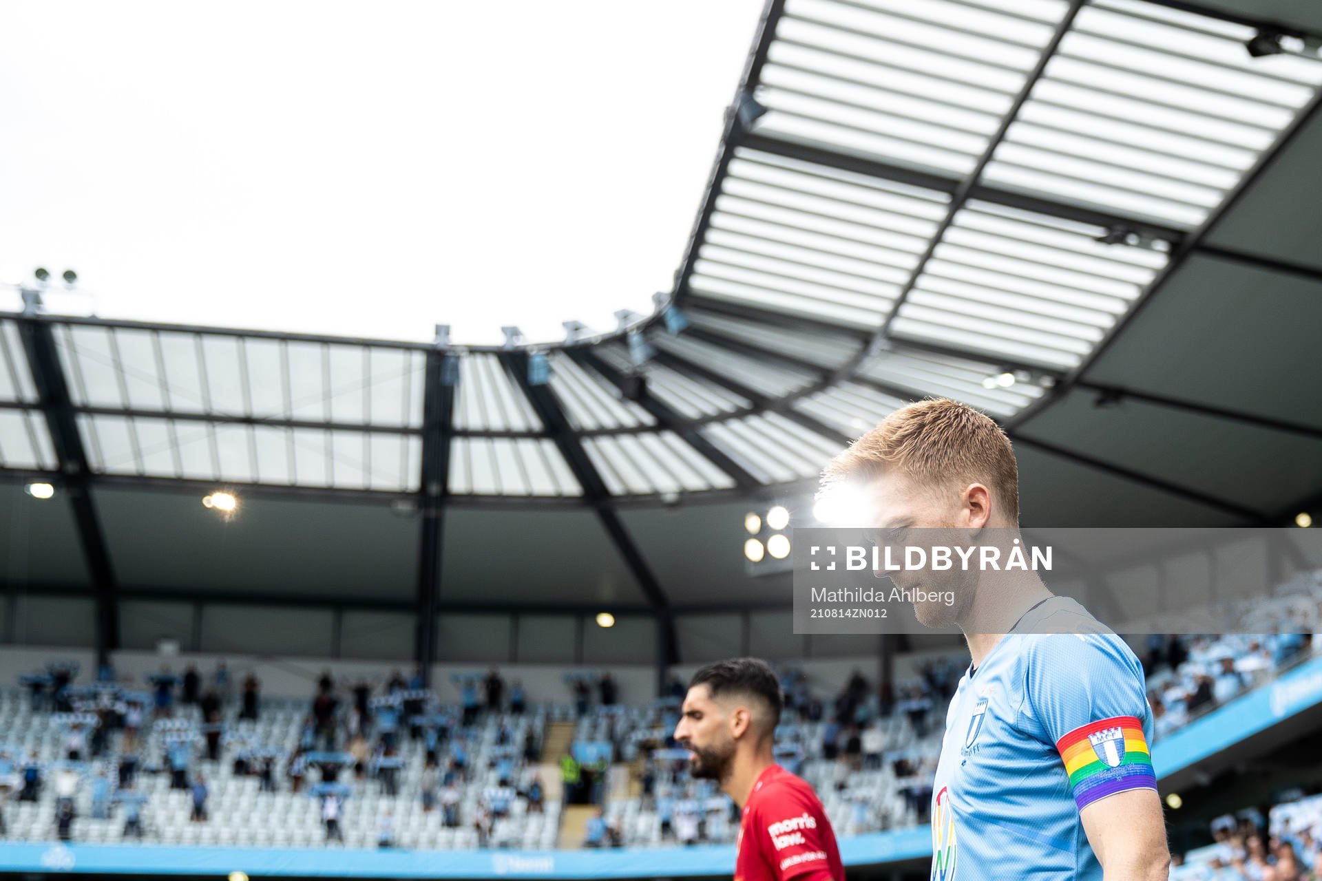 Malmö FFs Anders Christiansen med en regnbågsfärgad