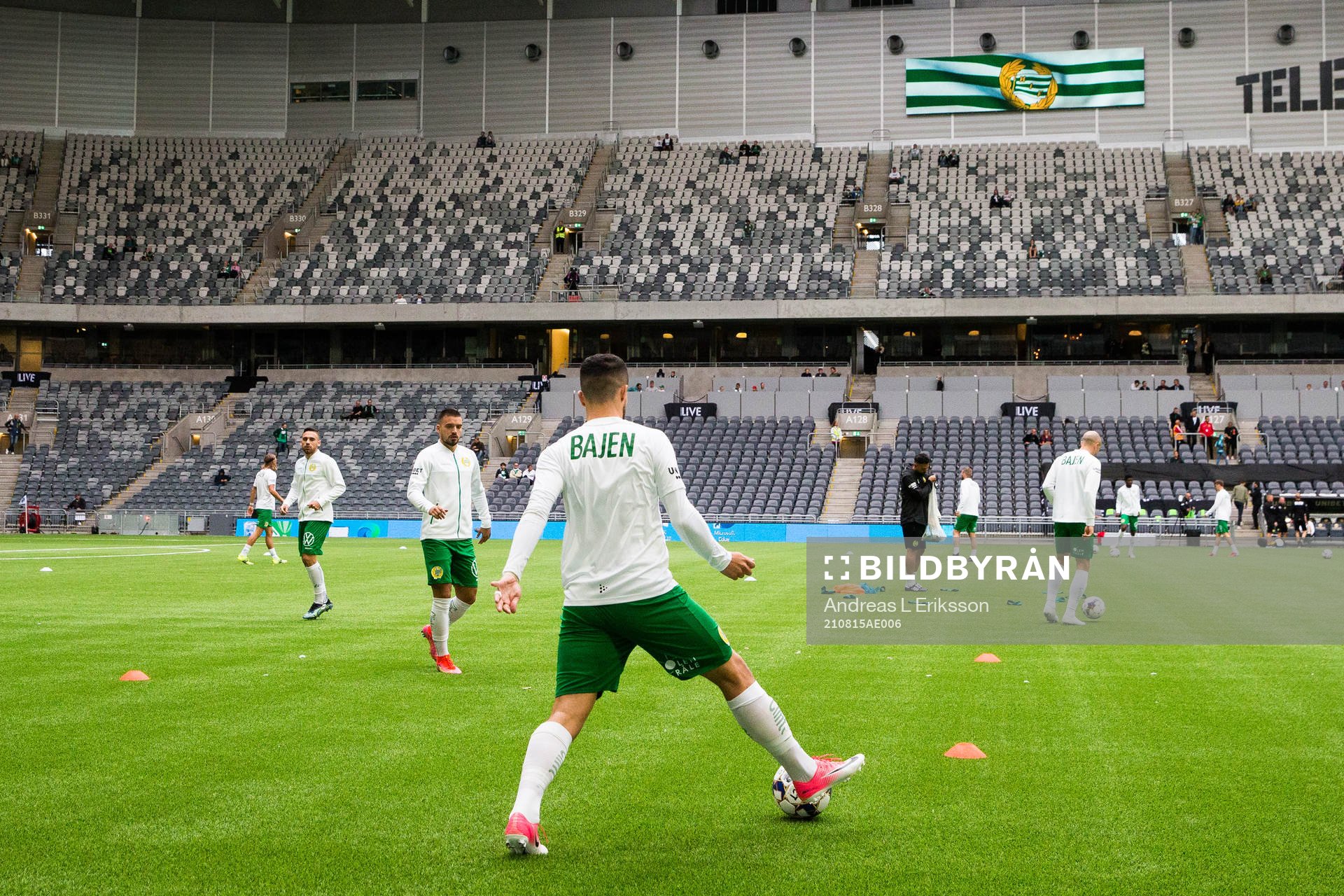 Hammarbys spelare värmer upp