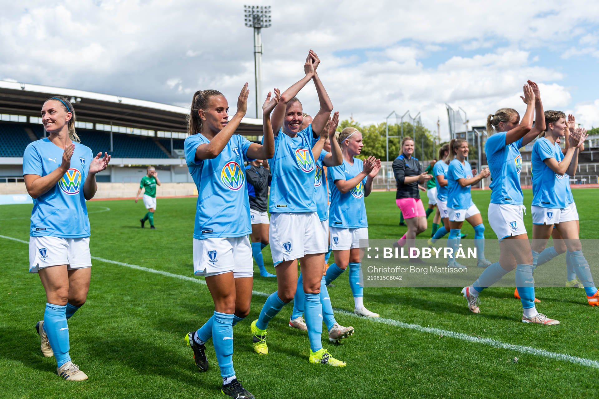 Malmö FFs spelare tackar publiken