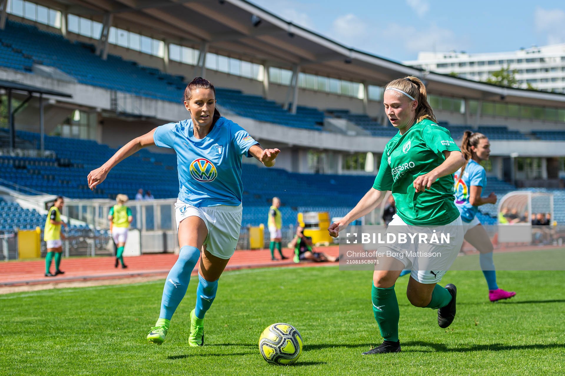 Malmö FFs Malin Gunnarsson mot Husies Emelie Borg