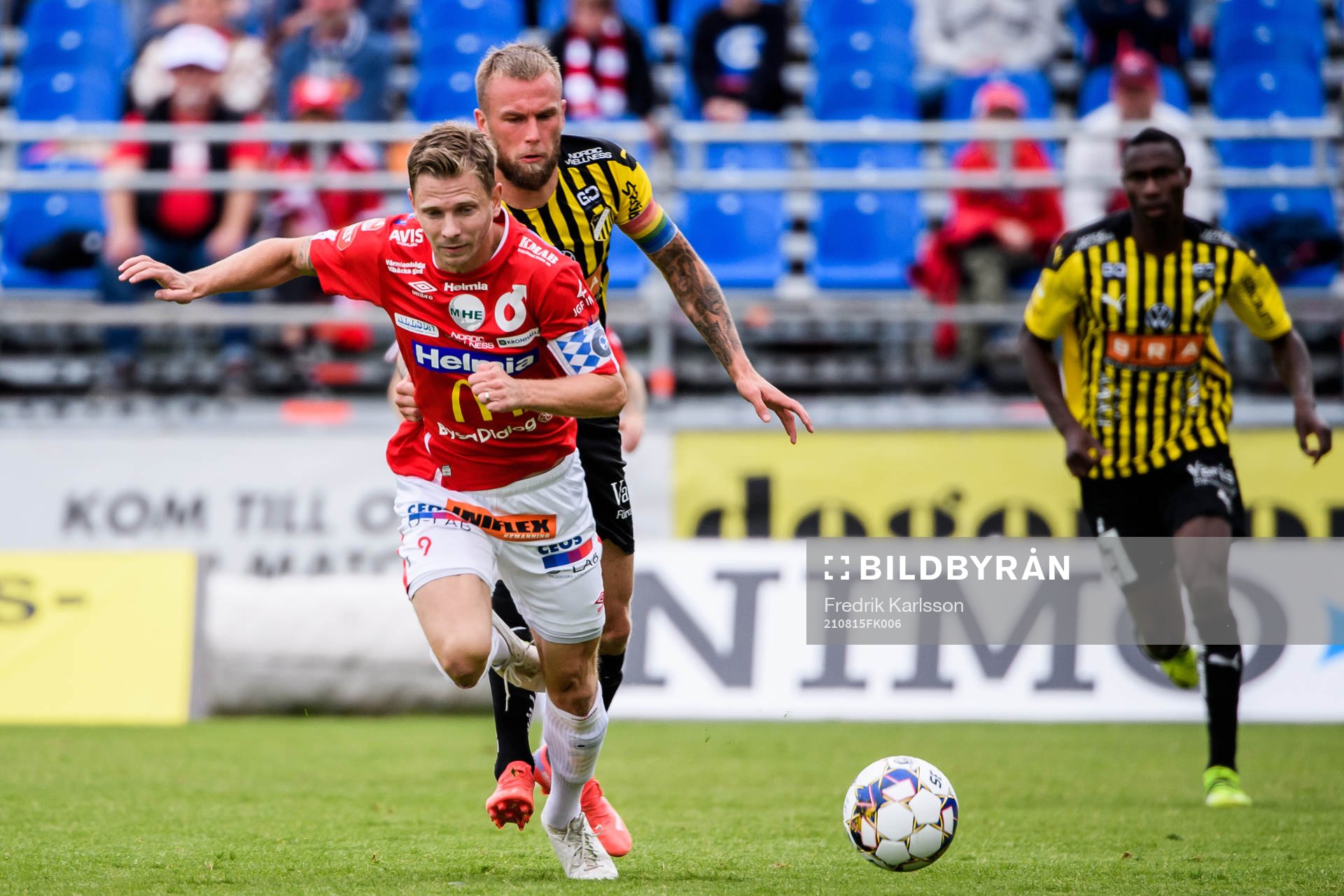 Degerfors Johan Bertilsson och Häckens Alexander Faltsetas