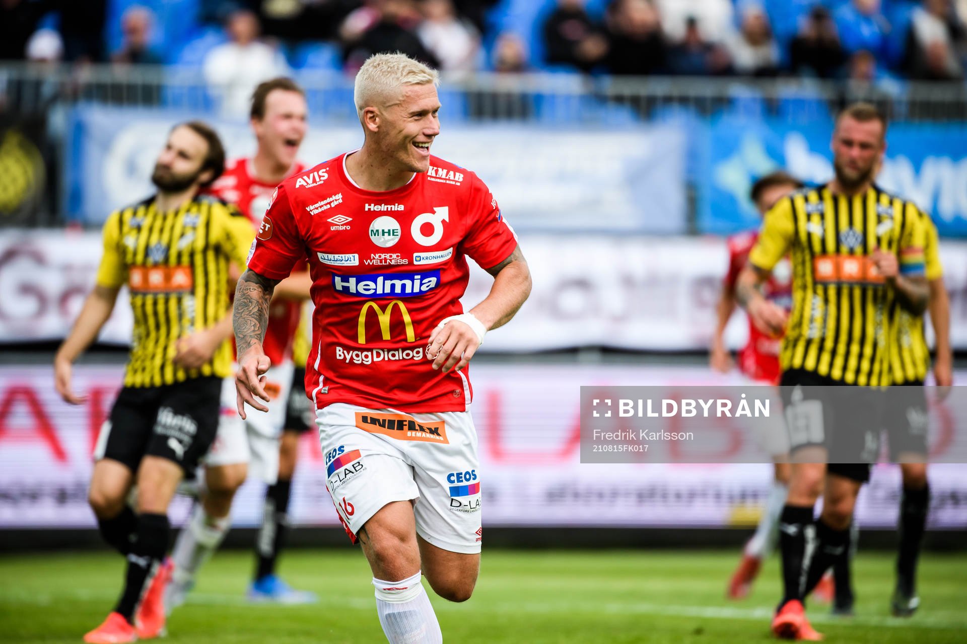 Degerfors Victor Edvardsen jublar