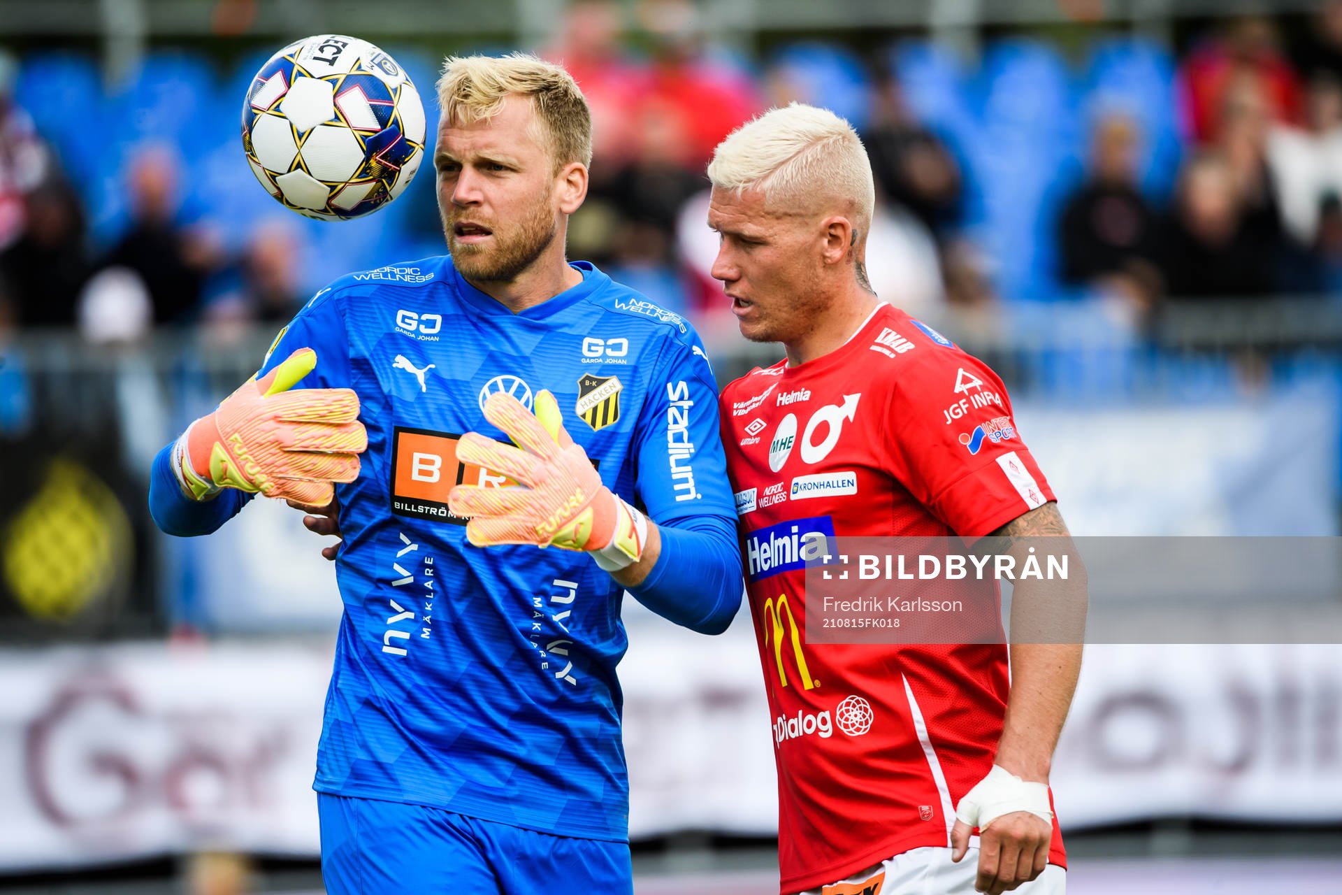 Häckens målvakt Peter Abrahamsson och Degerfors Victor