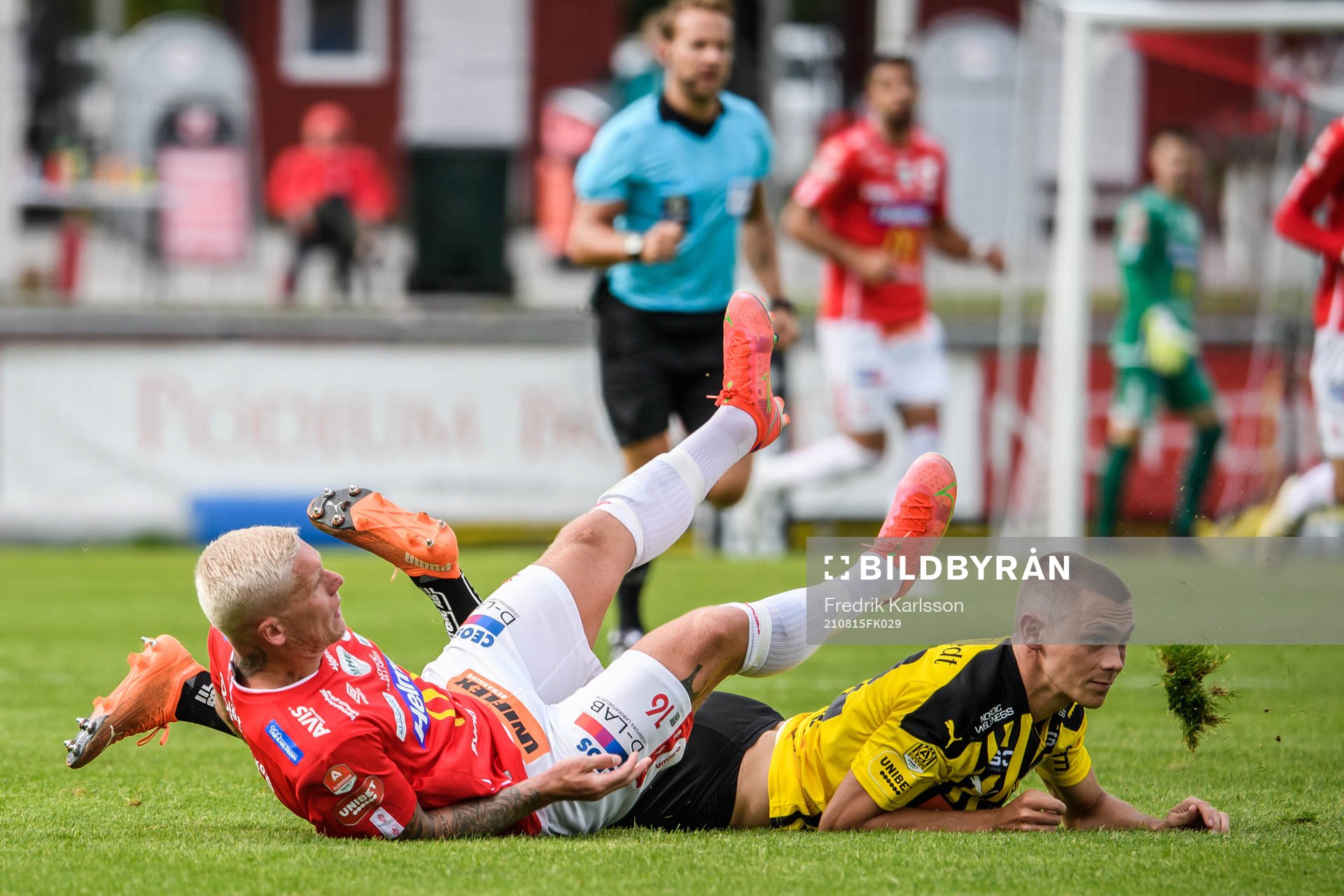 Degerfors Victor Edvardsen och Häckens Tobias Carlsson
