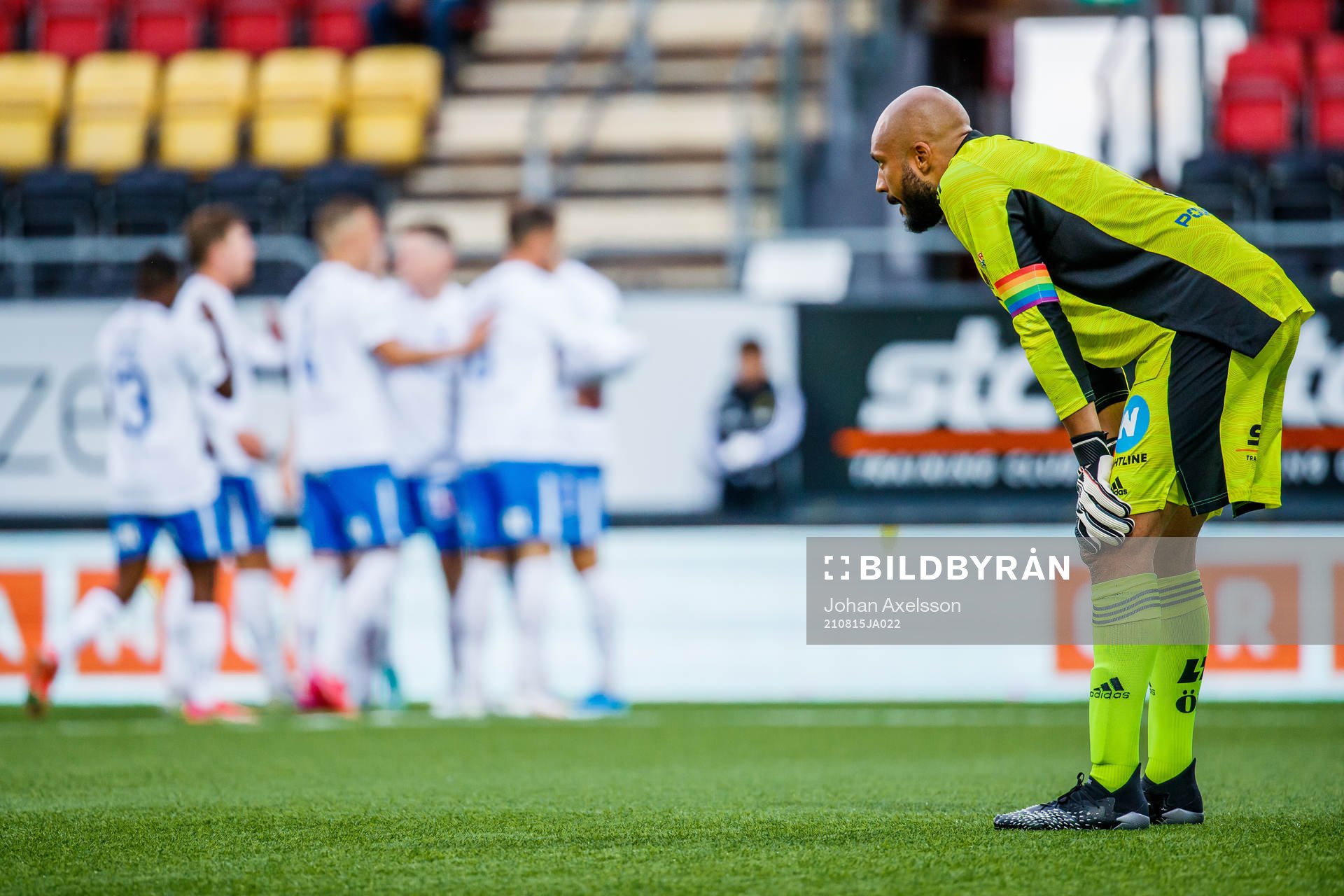 Östersunds målvakt Aly Keita deppar