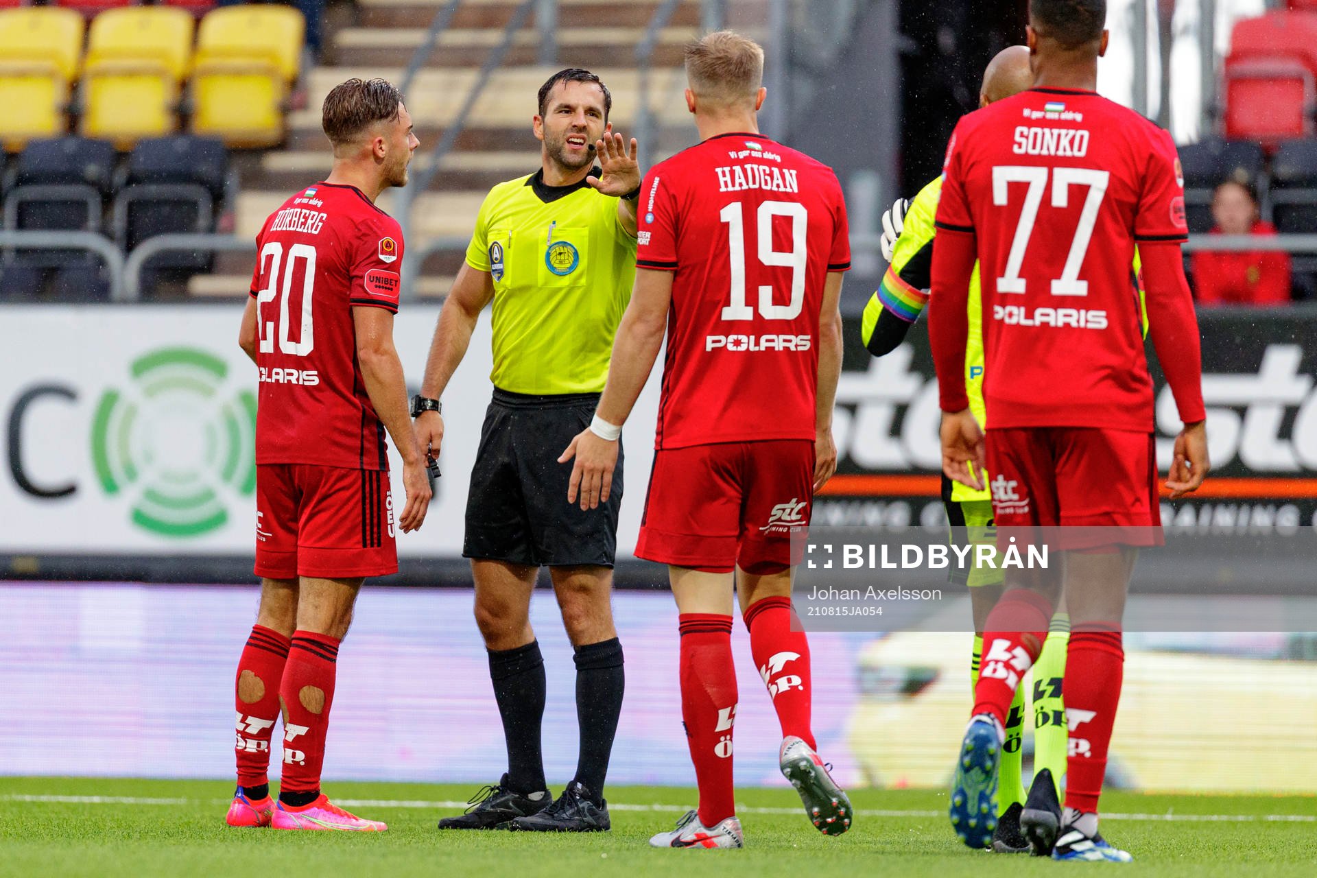 domare Granit Maqedonci i samtal med Östersunds Felix