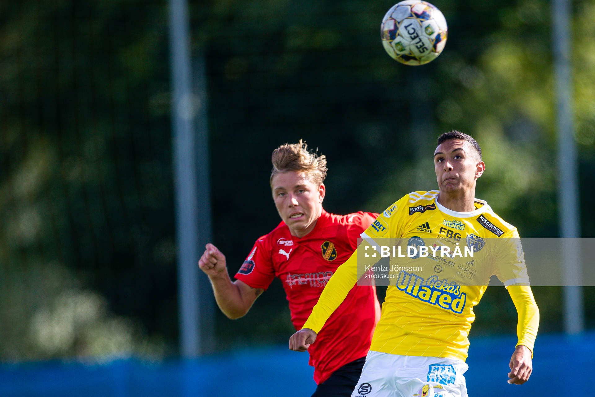 Vasalunds Frej Engberg och Falkenbergs Oliver Hintsa