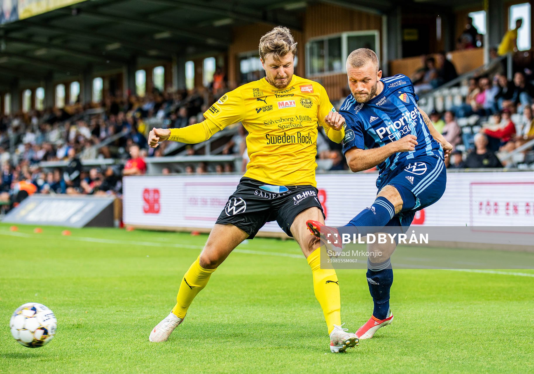 Joel Nilsson och Djurgårdens Nicklas Bärkroth