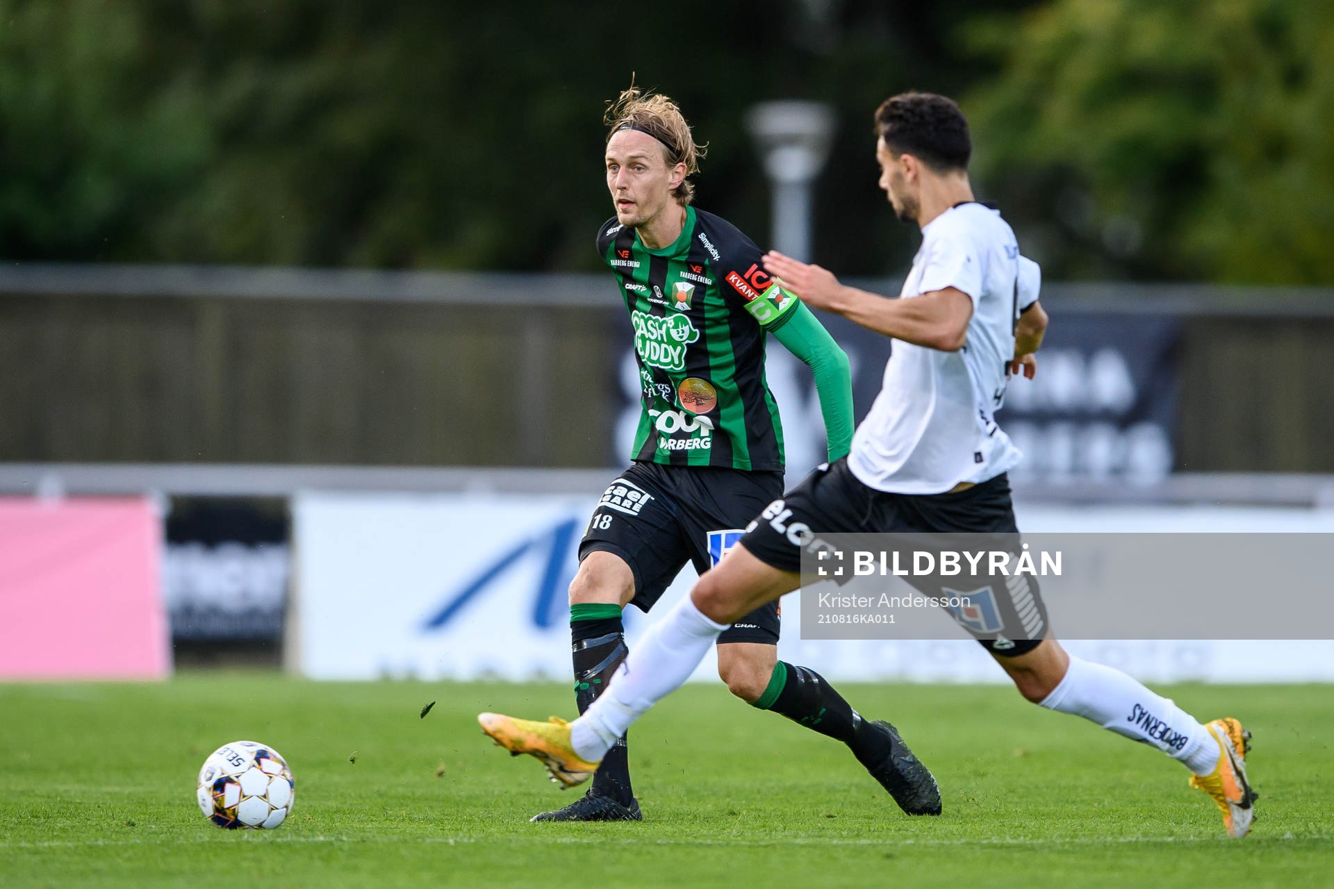 Varbergs Joakim Lindner och Örebros Deniz Hümmet