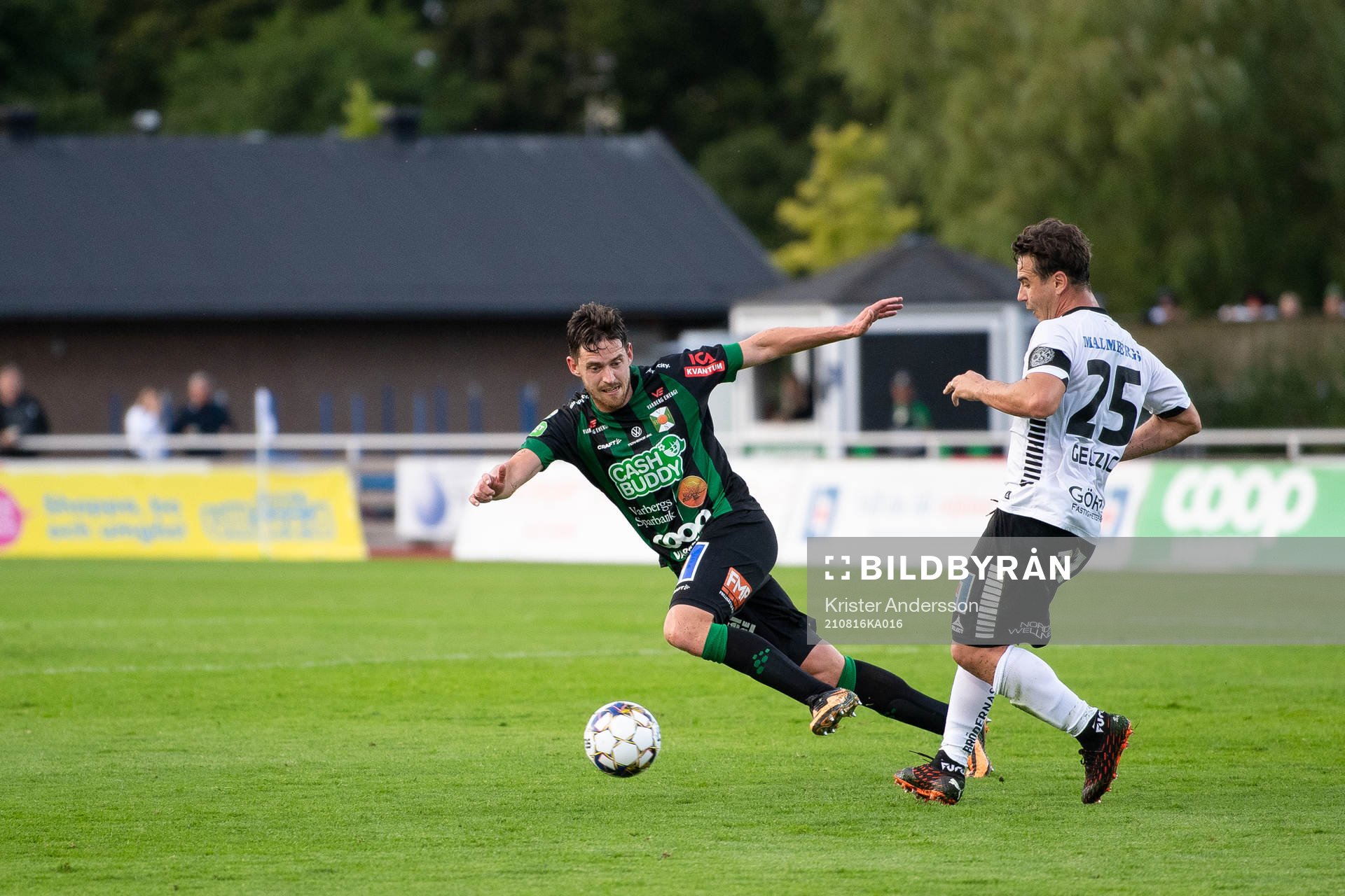 Varbergs Robin Tranberg och Örebros Nordin Gerzic