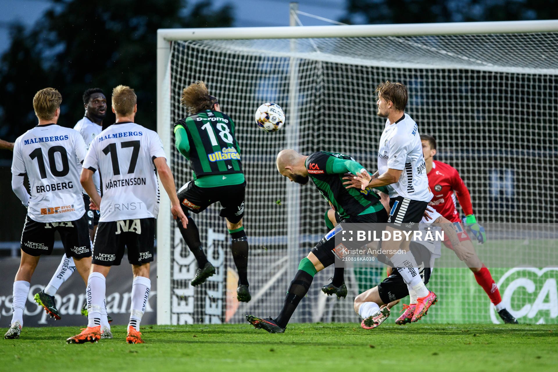 Varbergs Robin Simovic gör 1-0