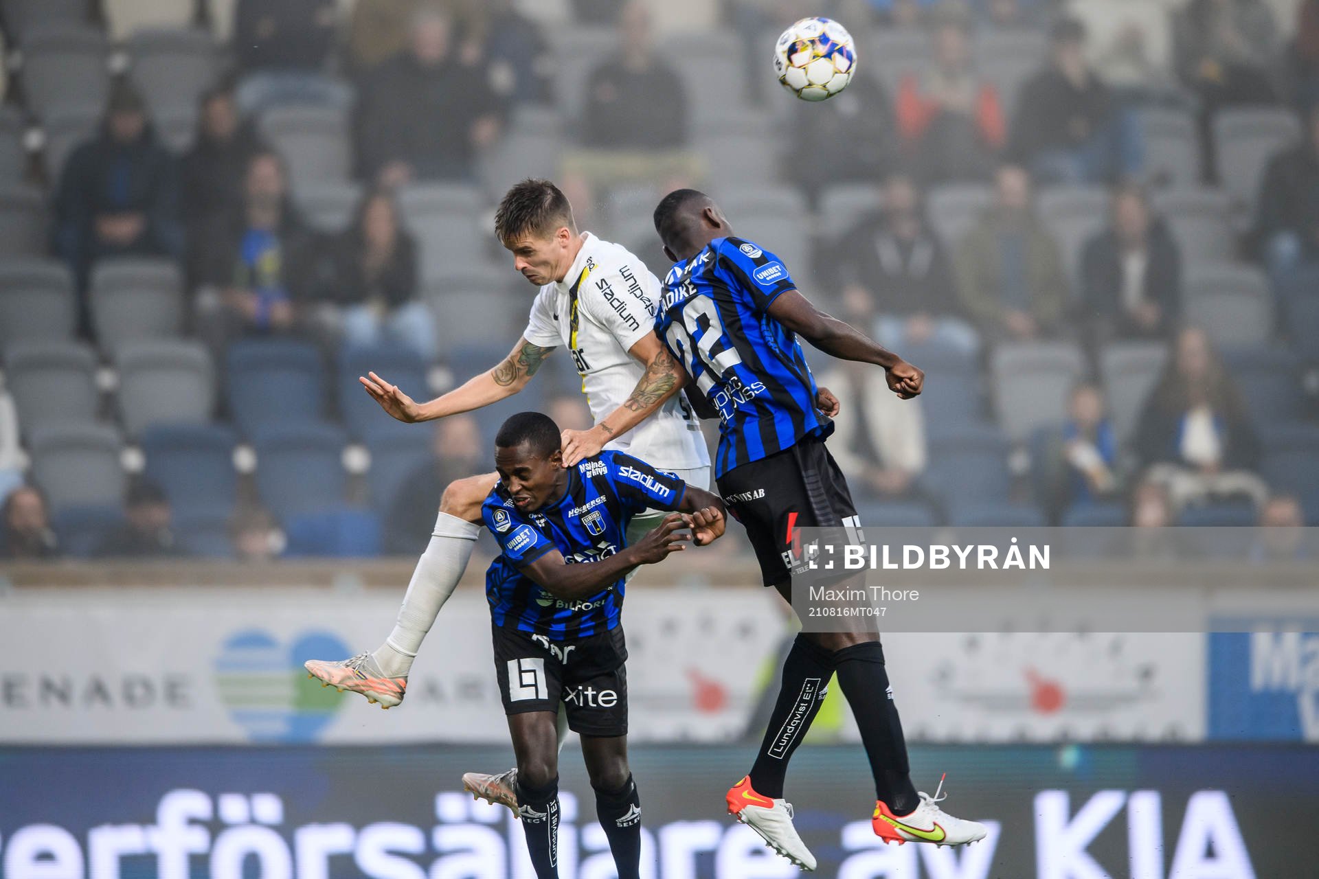 s Mikael Lustig och Sirius Patrick Nwadike
