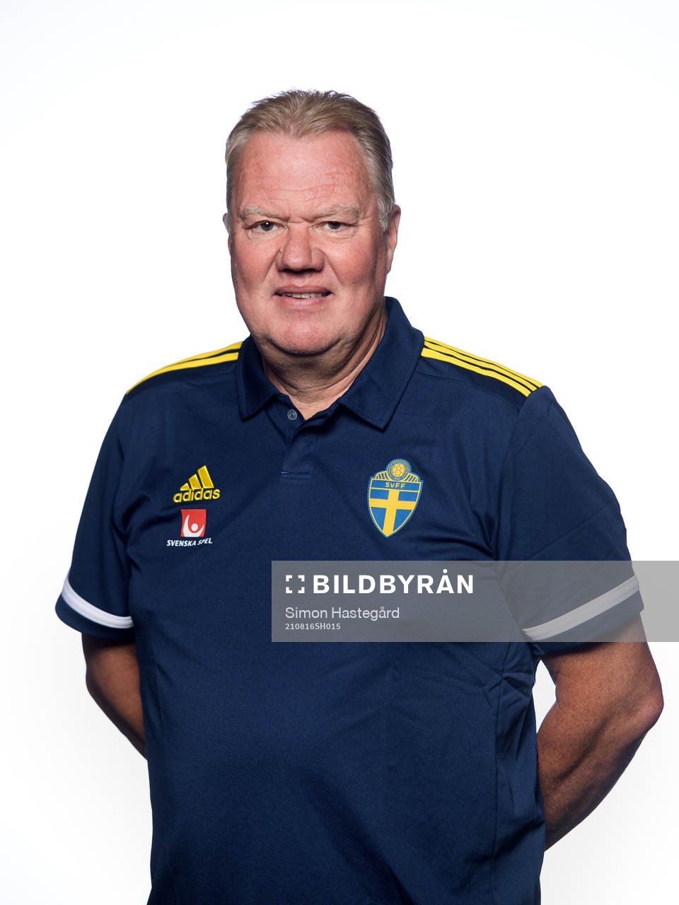 Karl-Erik Nilsson, ordförande i Svenska Fotbollförbundets styrelse poserar för en gruppbild den 16 augusti 2021 i Stockholm. 