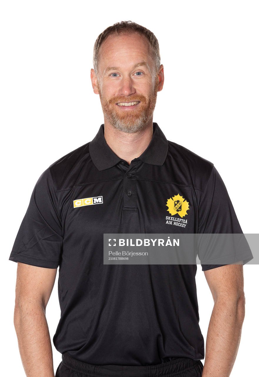 Skellefteås naprapat Mattias Hallberg