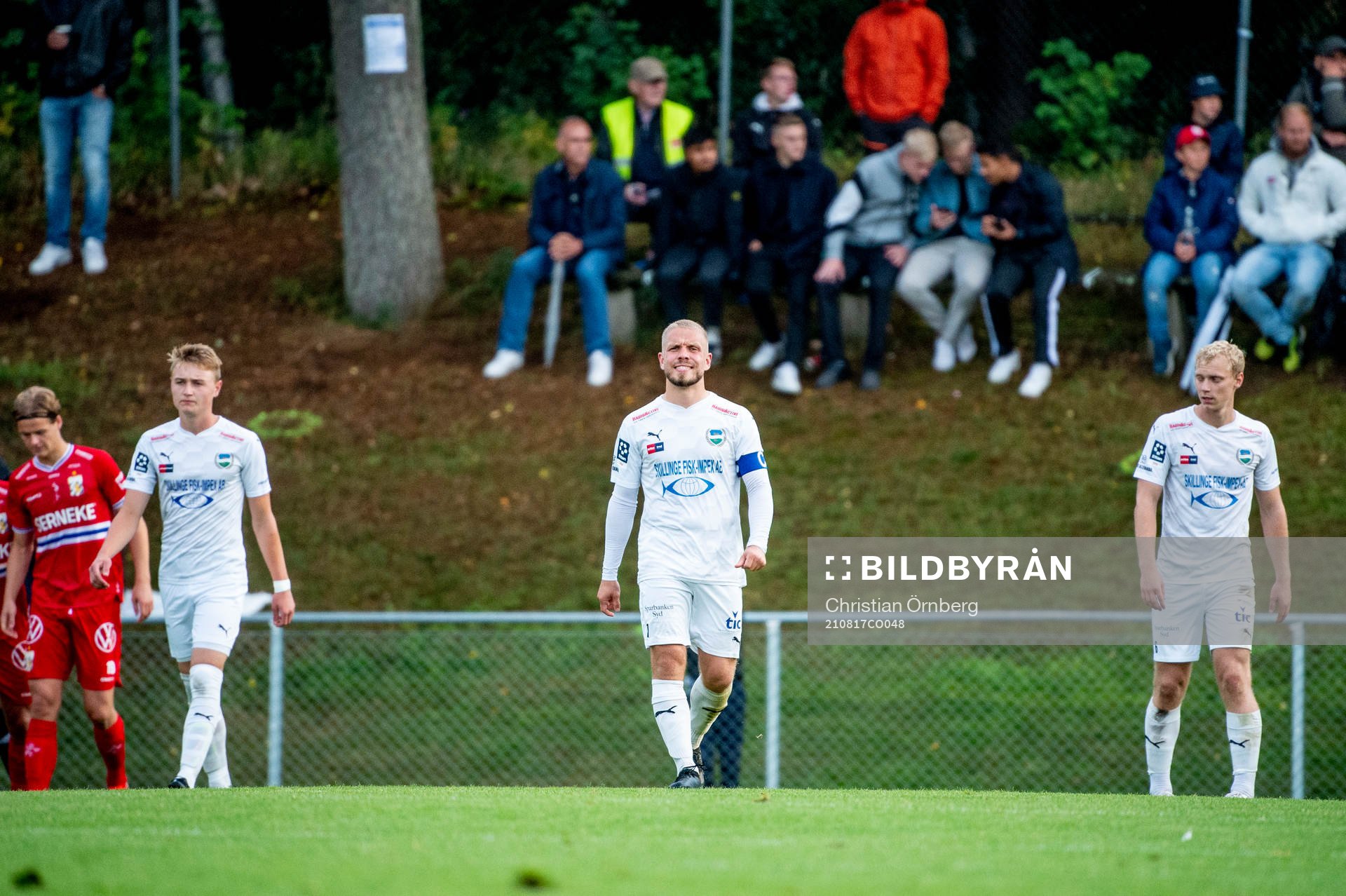 Österlens Adam Barchan deppar med lagkamraterna