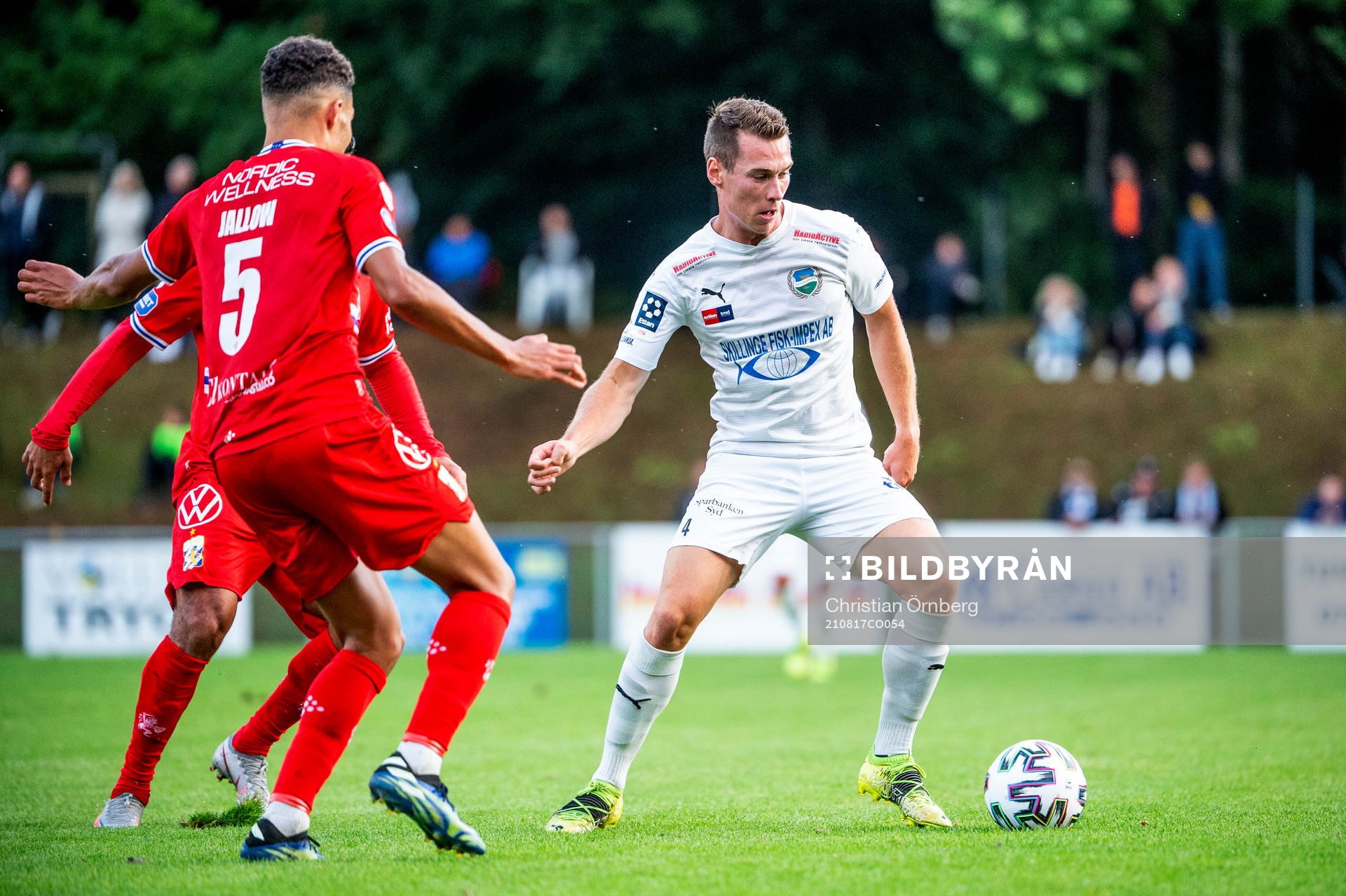 Österlens Samuel Fröjdh mot Hosam Aiesh och Alexander