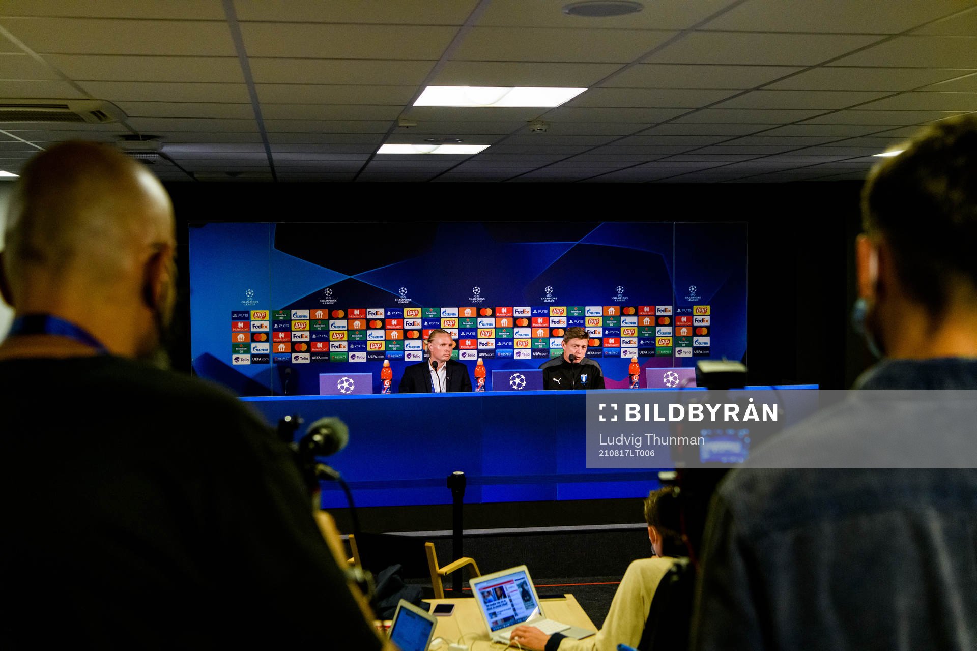 Hjalmar Tell, press officer and Jon Dahl Tomasson, head