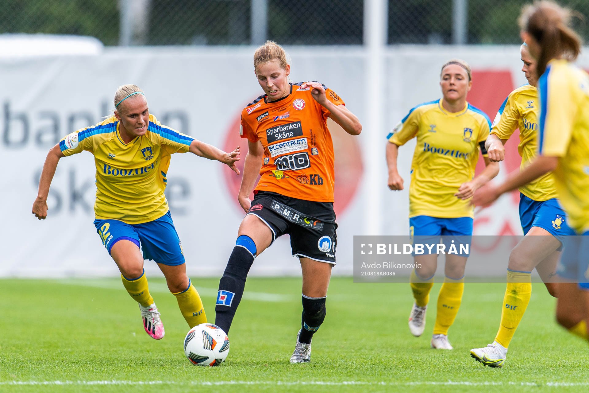 Christina Beck of Bröndby and Amanda Edgren of Kristianstad