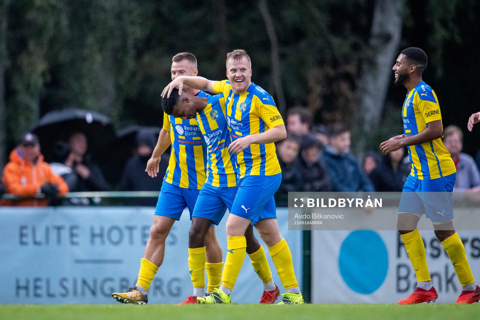 Eskilsminnes Josef Getachew jublar efter 1-0 målet under fotbollsmatchen i Svenska Cupen mellan Eskilsminne och Helsingborg den 18 augusti 2021 i Helsingborg.