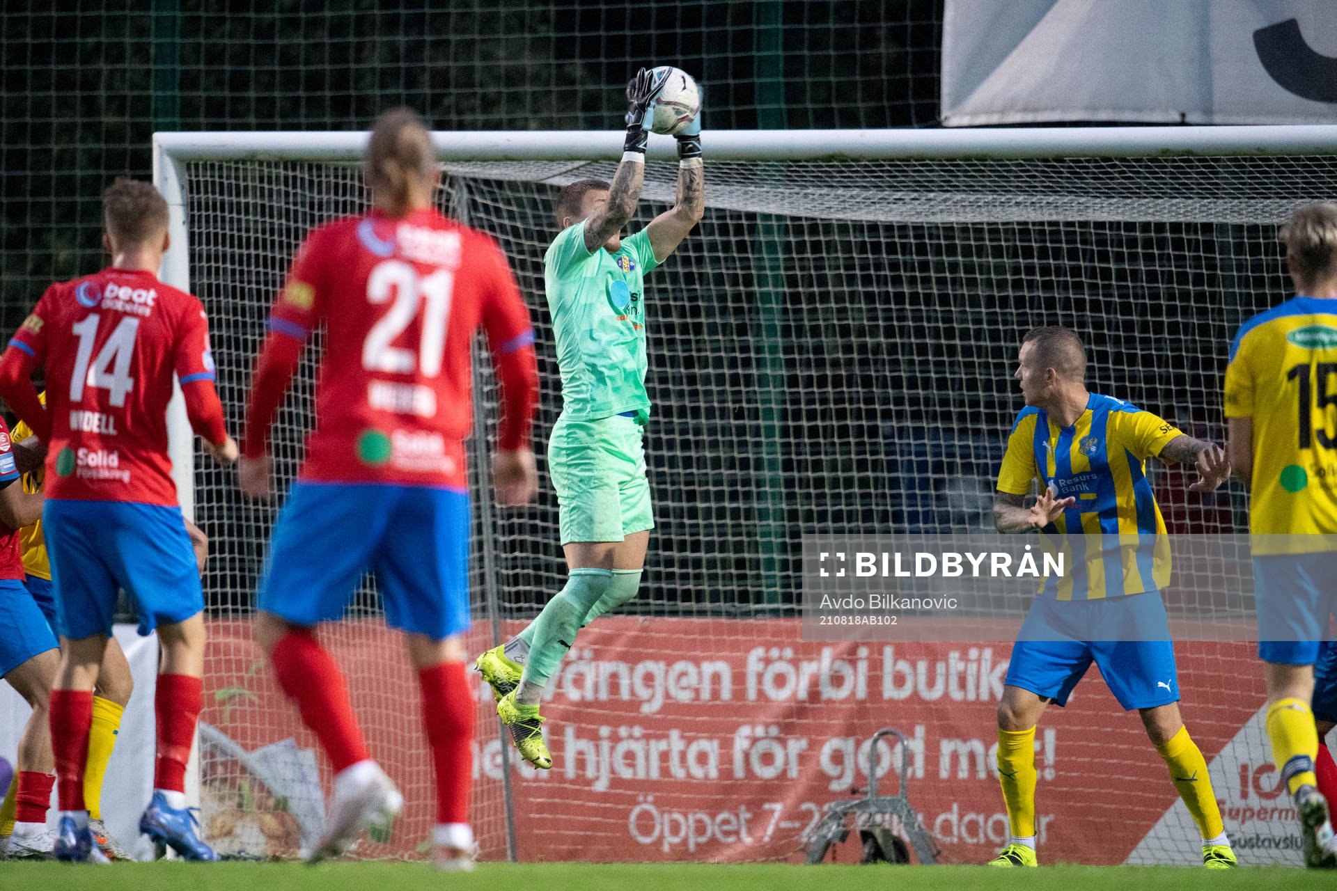 Eskilsminnes målvakt Pontus Löfvenmark