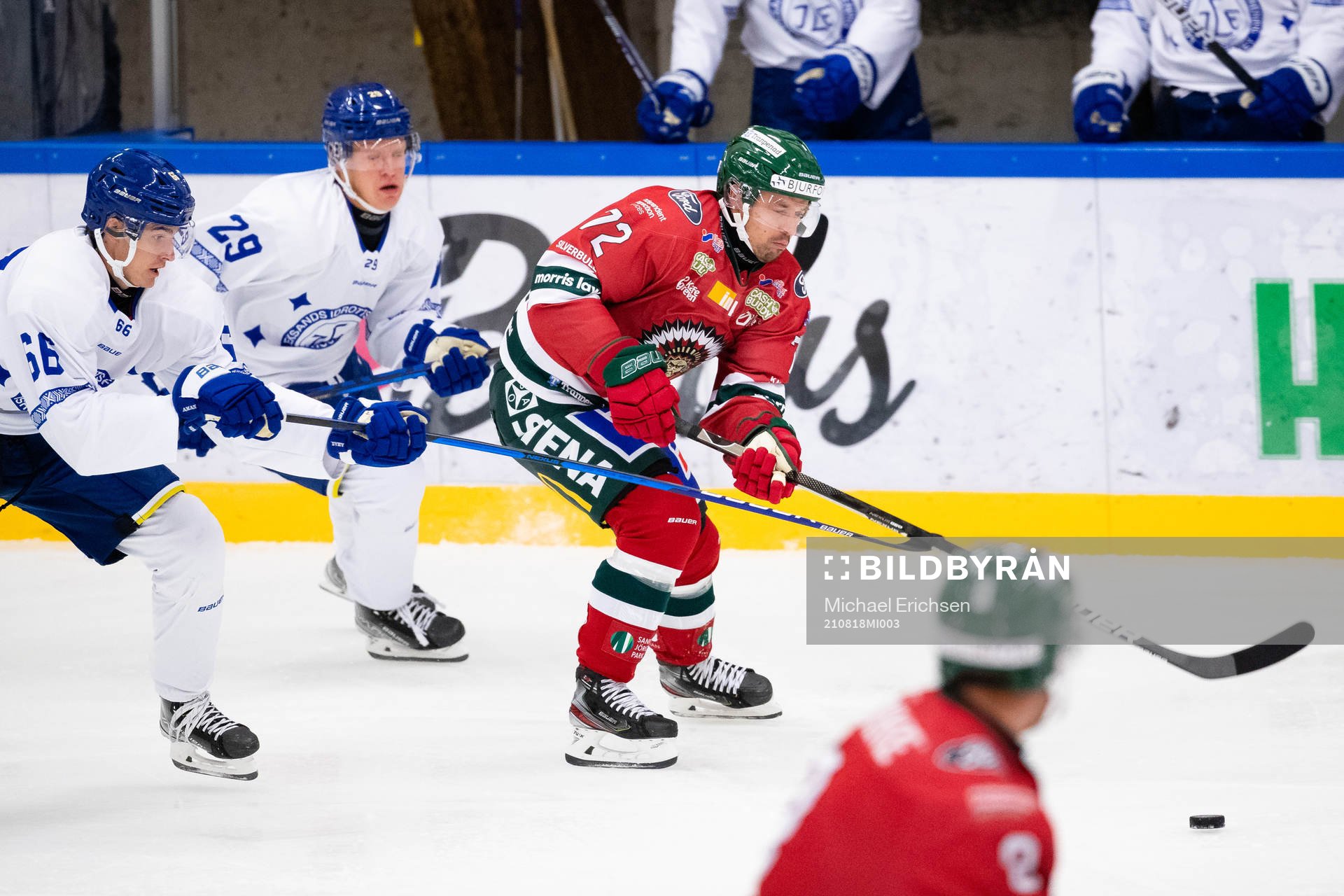 Leksands Nils Åman och Emil Heineman mot Frölundas Patrik