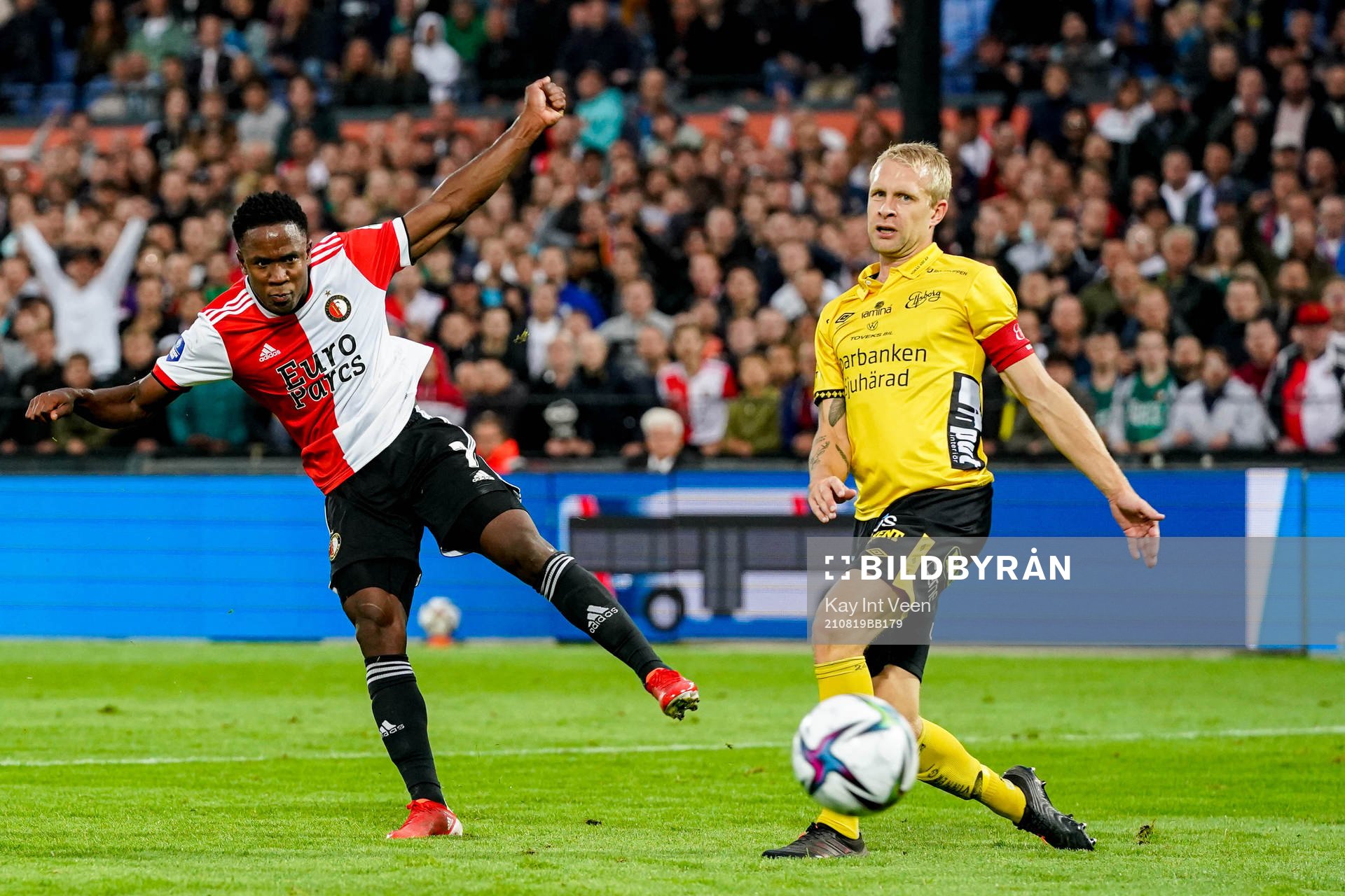 Luis Sinisterra of Feyenoord scored the 3-0 goal