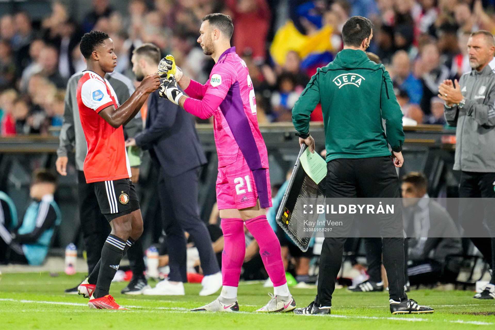 Goalkeeper Justin Bijlow of Feyenoord leaves the pitch
