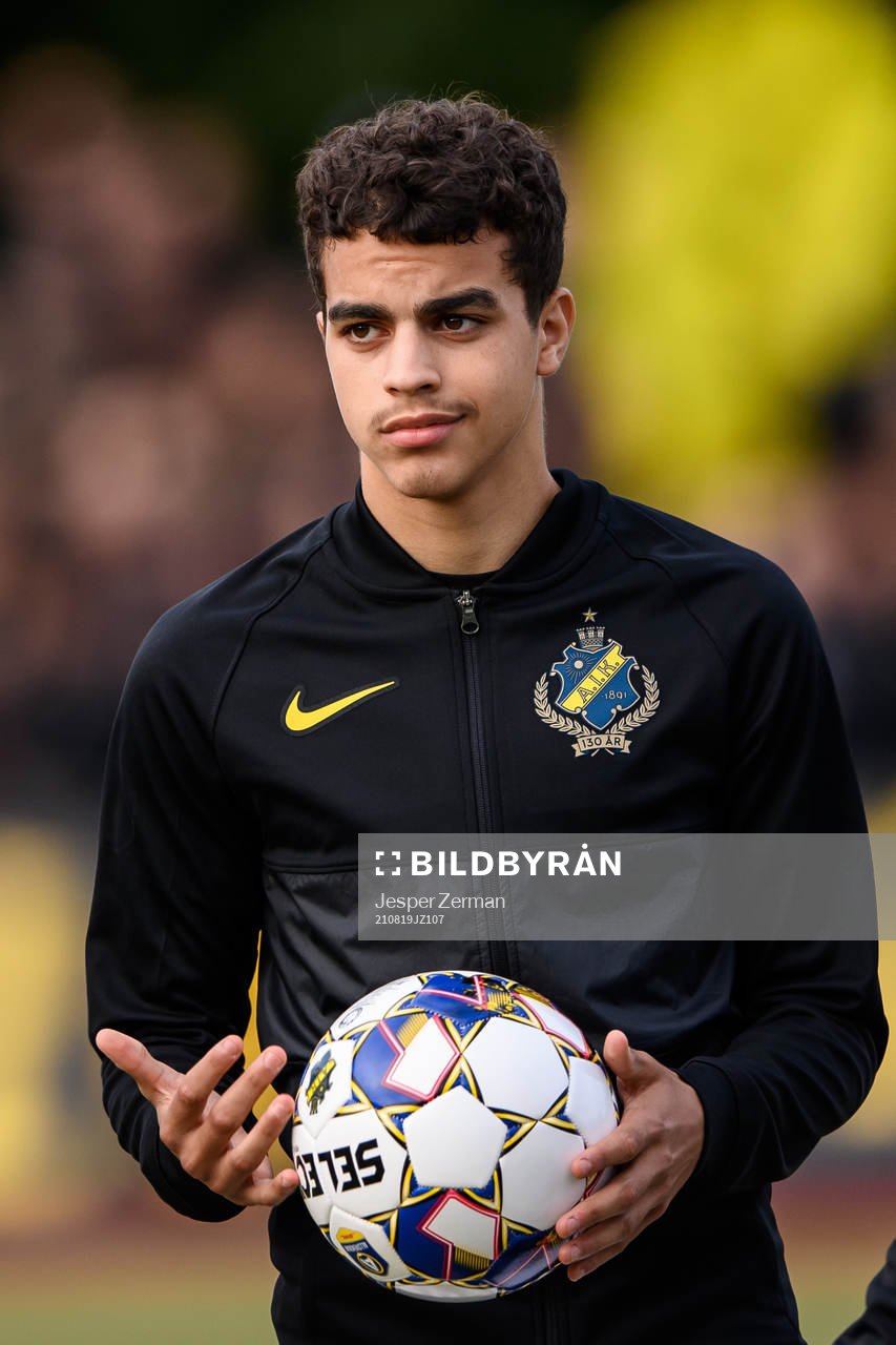 s Yasin Ayari