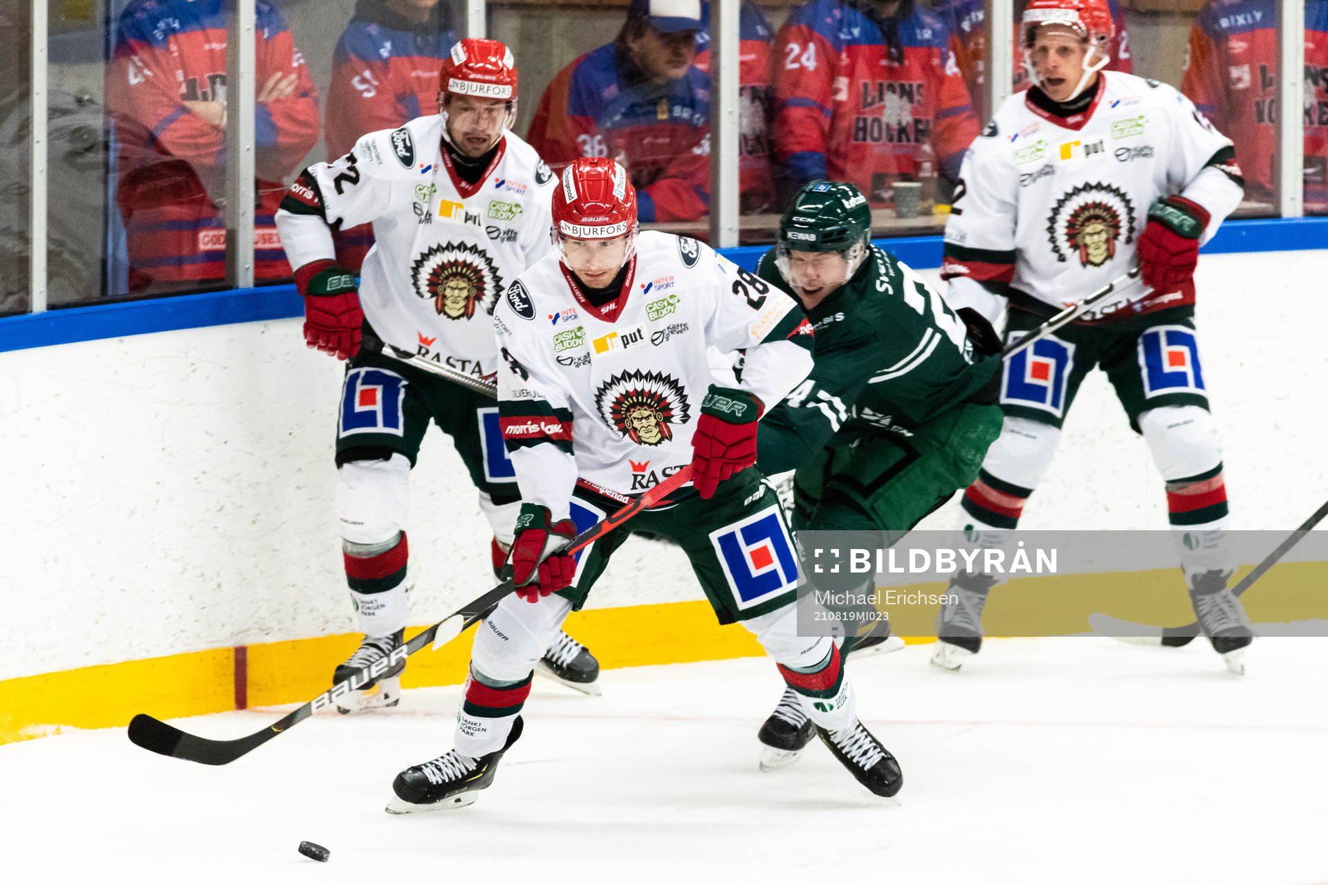 Frölundas Johan Sundström och Färjestads Anton Karlsson