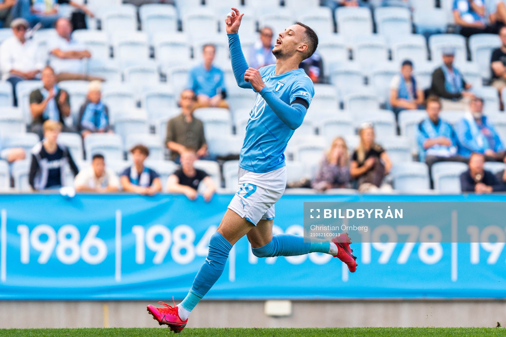 Malmö FFs Veljko Birmancevic deppar