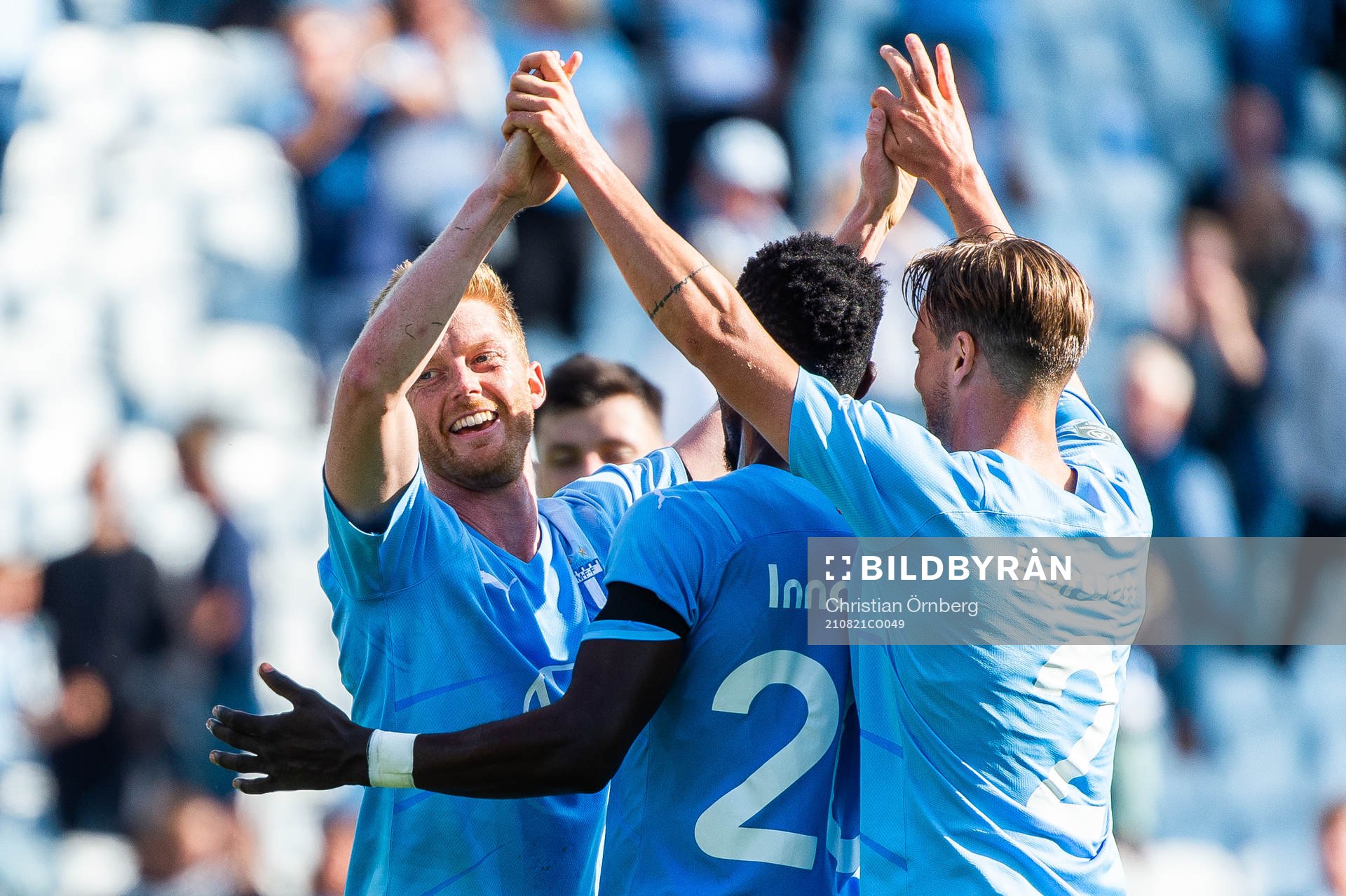 Malmö FFs Anders Christiansen jublar med lagkamrater