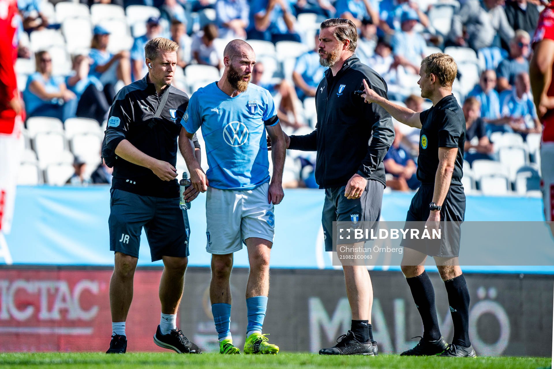 Malmö FFs Jo Inge Berget tas omhand