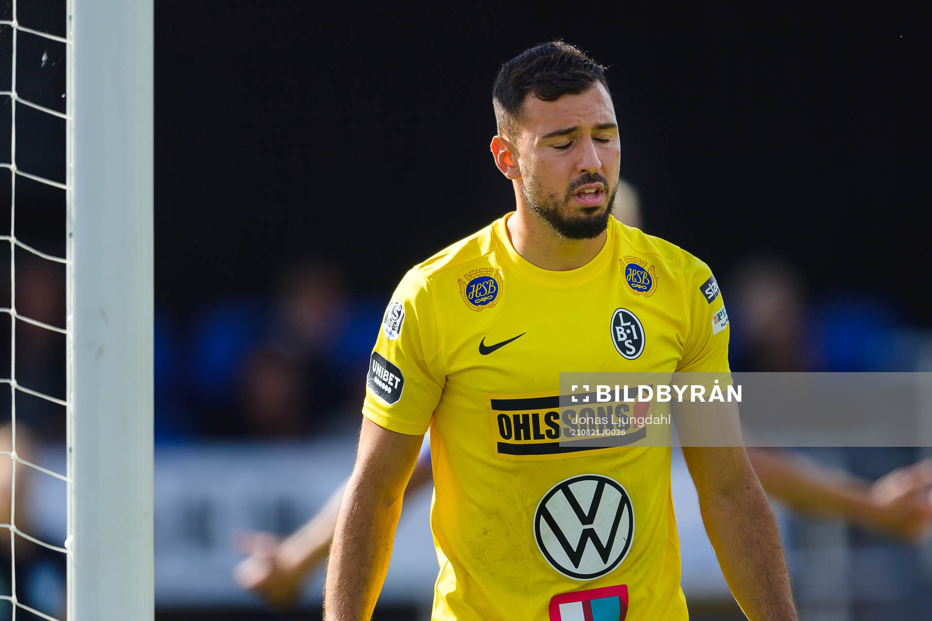 Landskronas målvakt Amr Kaddoura deppar