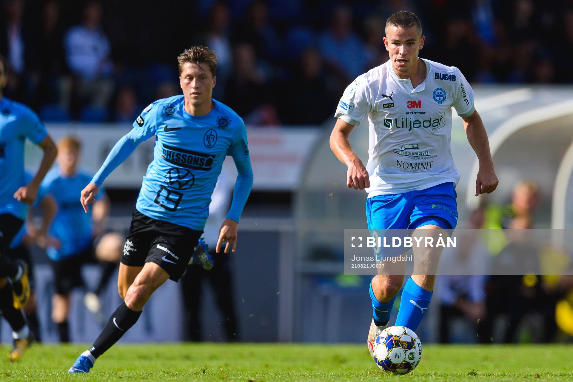 Landskronas Kevin Jensen och Värnamos Oscar Johansson