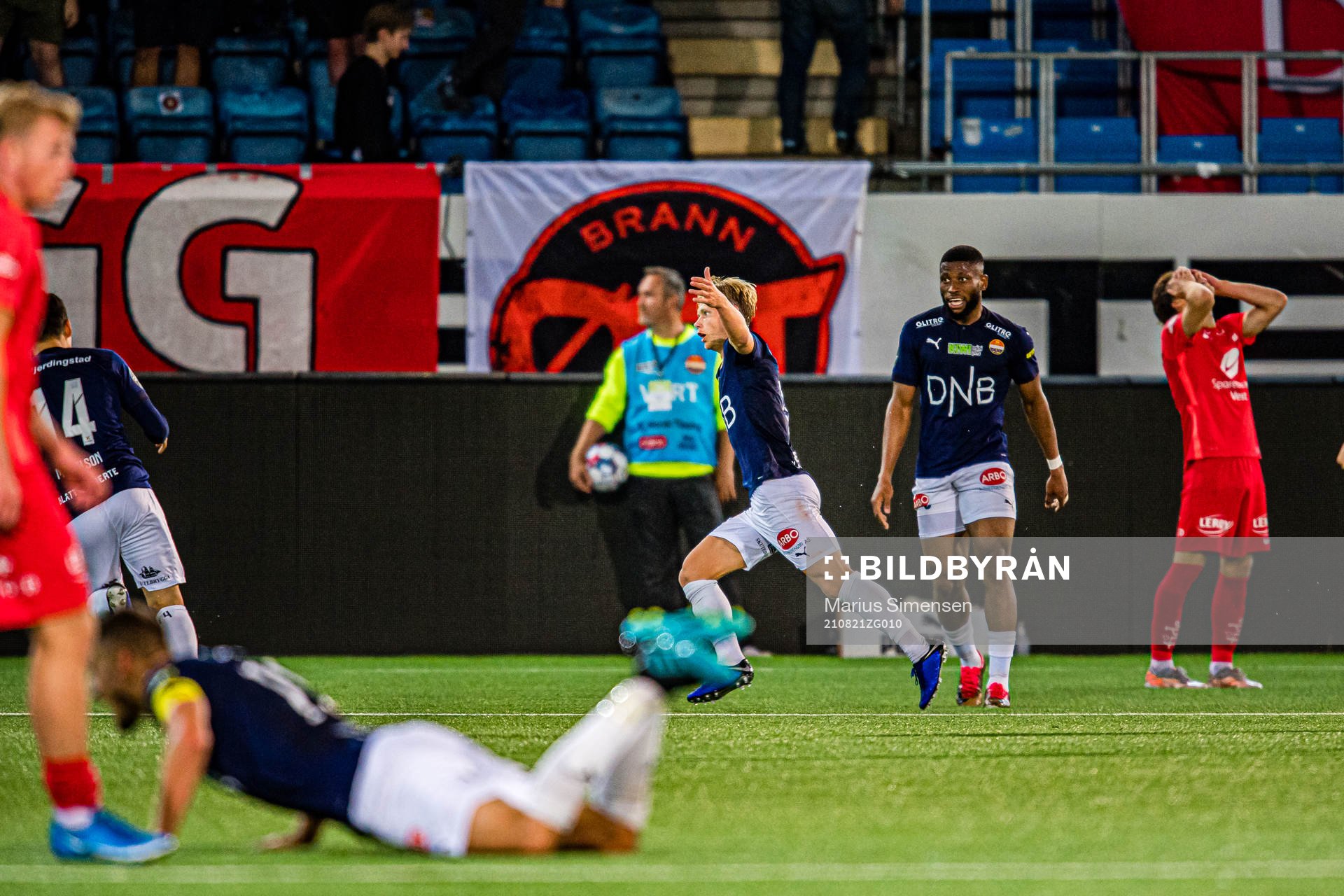 Tobias Fjeld Gulliksen of Strømsgodset celebrates