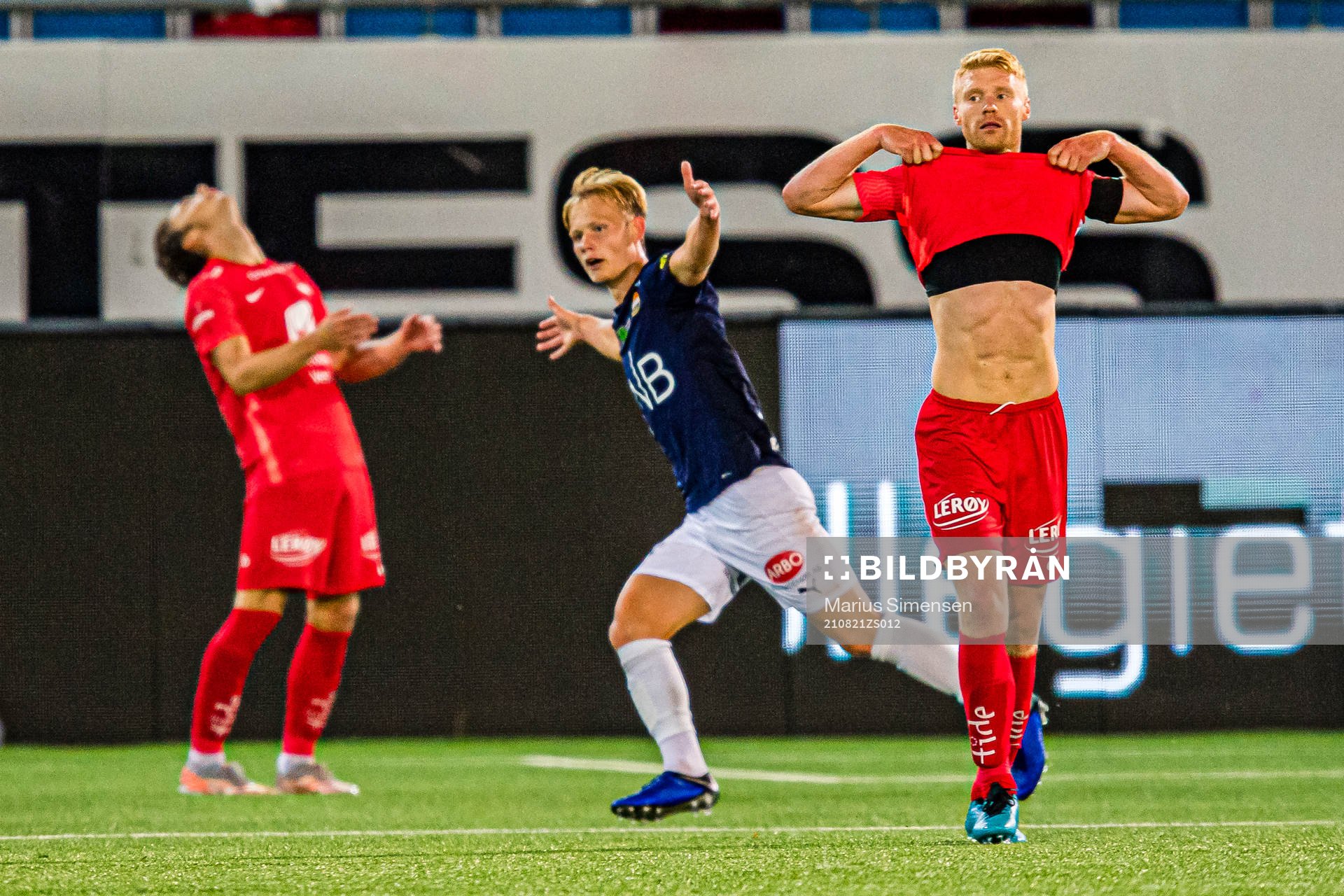 Tobias Fjeld Gulliksen of Strømsgodset celebrates