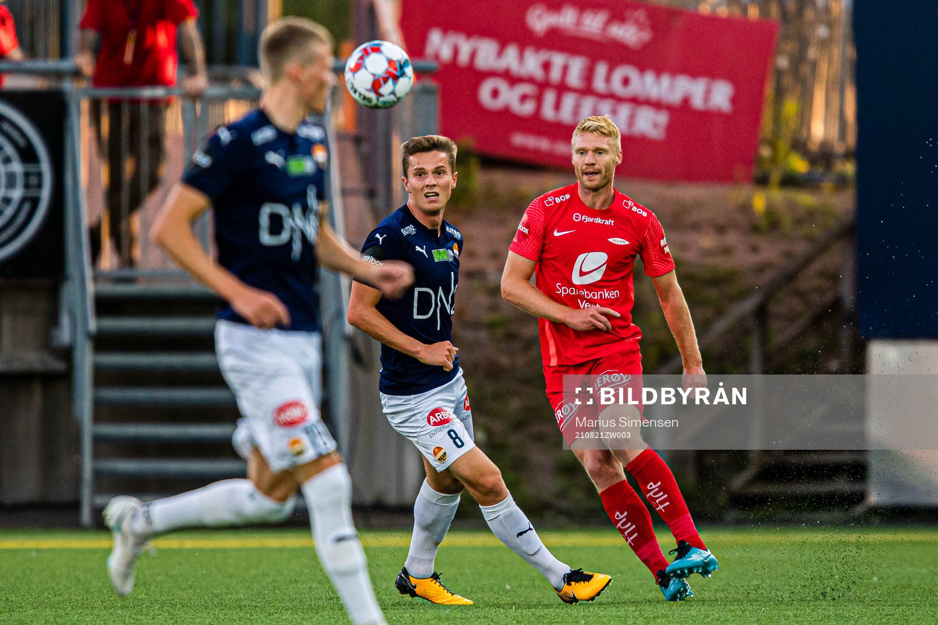 Johan Hove of Strømsgodset and Sivert Heltne Nilsen of
