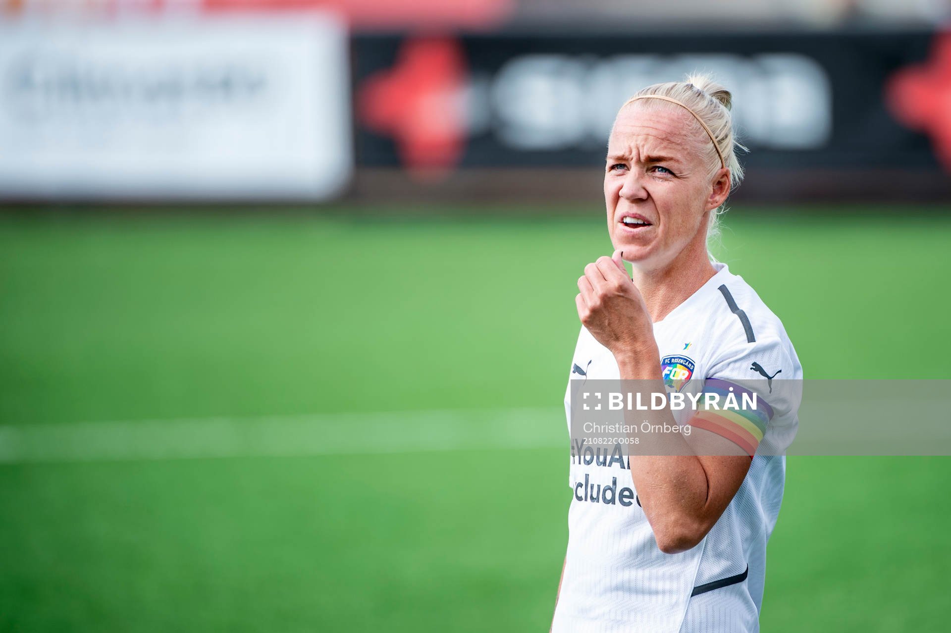 Rosengårds Caroline Seger innan fotbollsmatchen i