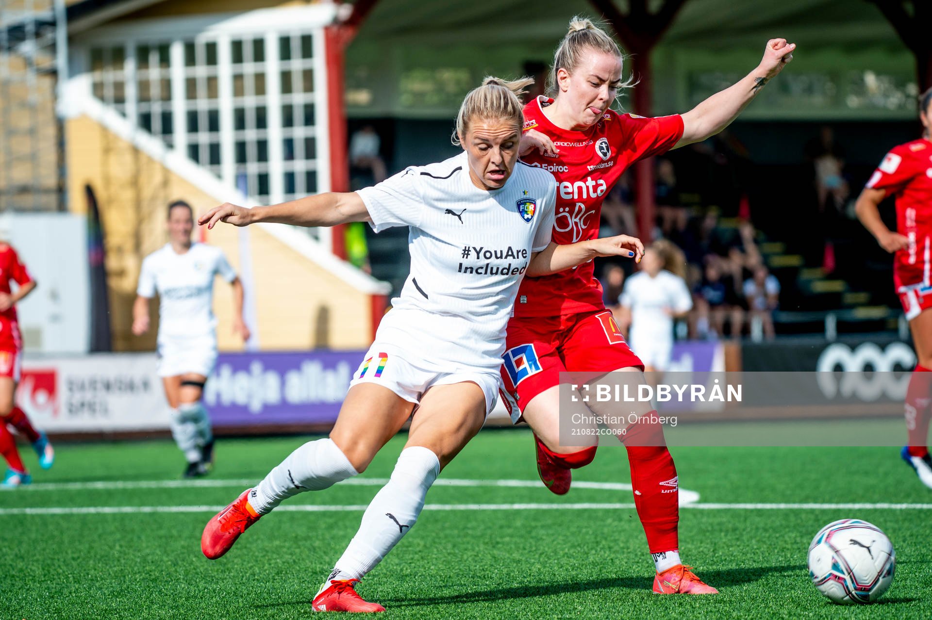 Rosengårds Mimmi Larsson och Örebros Berglind Ros
