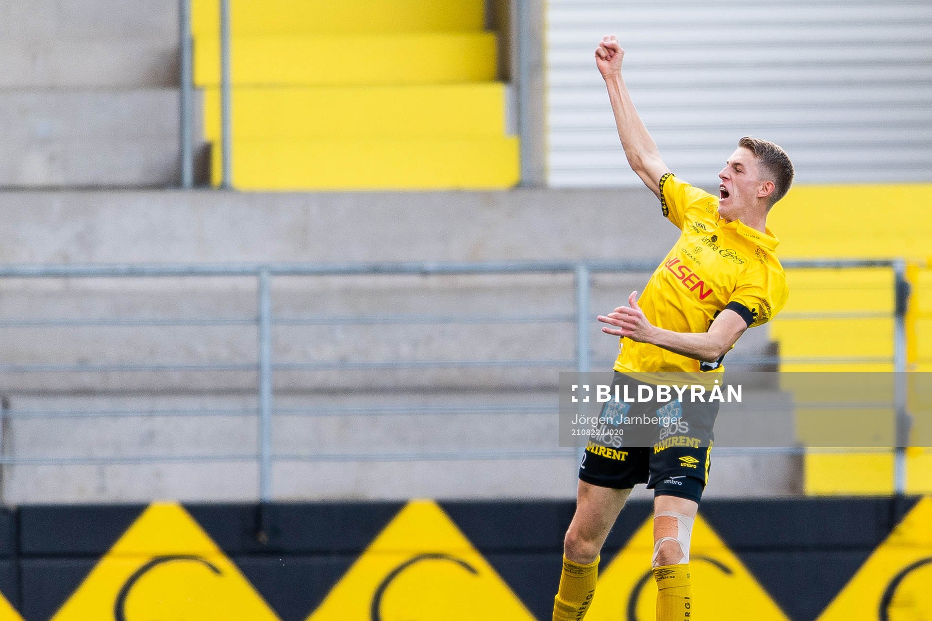 Elfsborgs Alexander Bernhadsson jublar