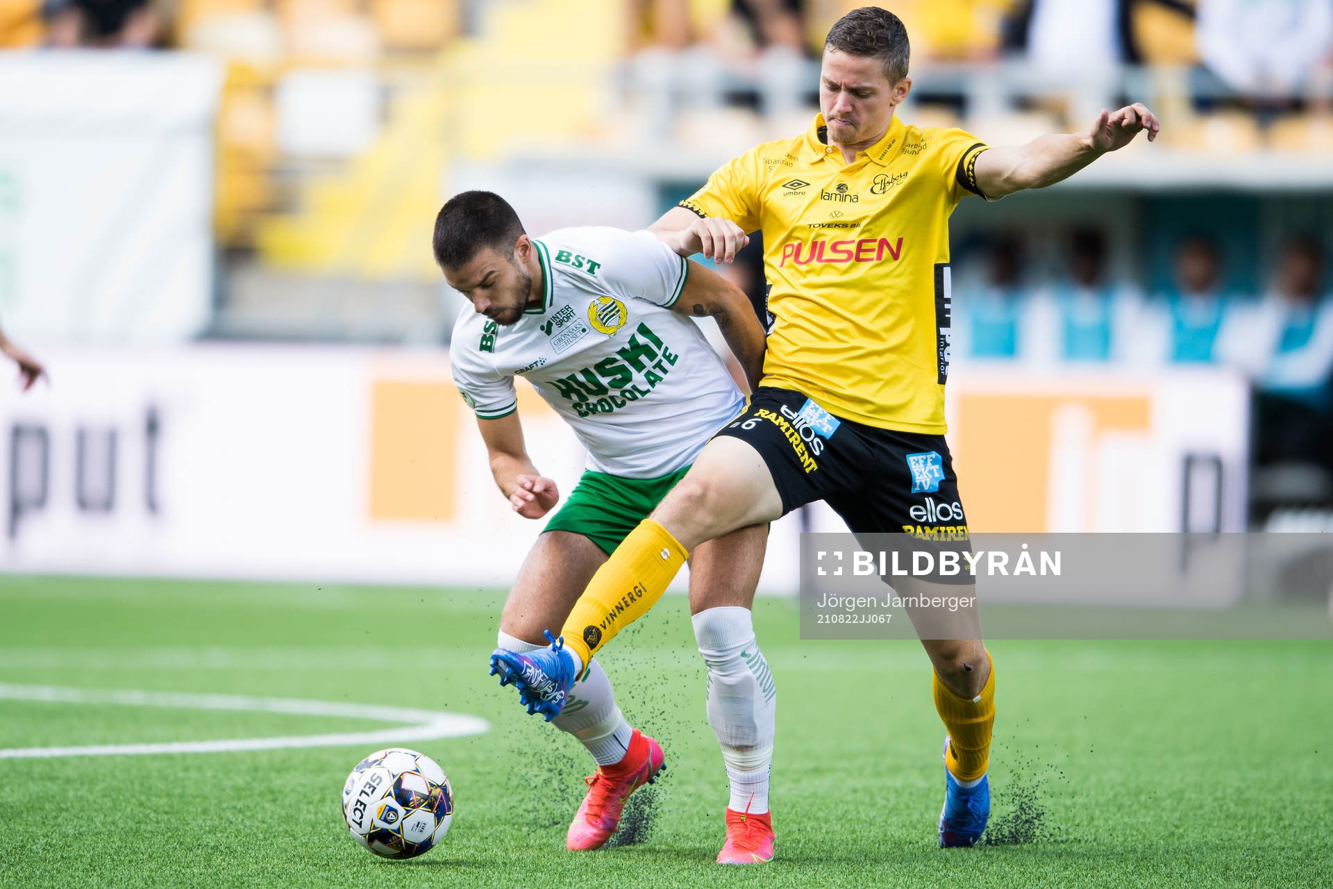 Hammarbys Vladimir Rodic och Elfsborgs André Rømer