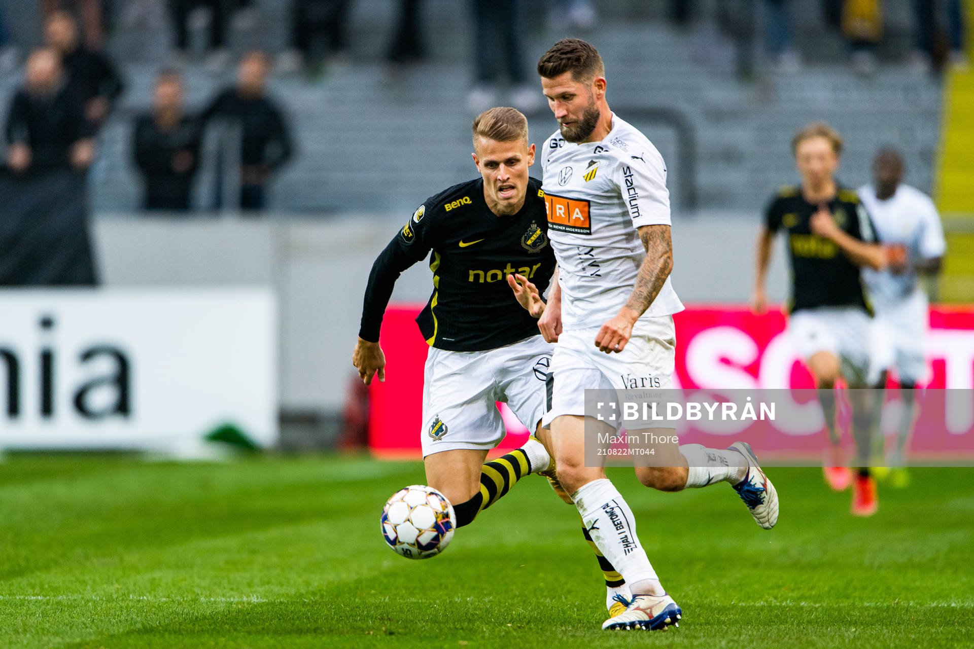 s Bojan Radulovic och Häckens Joona Toivio