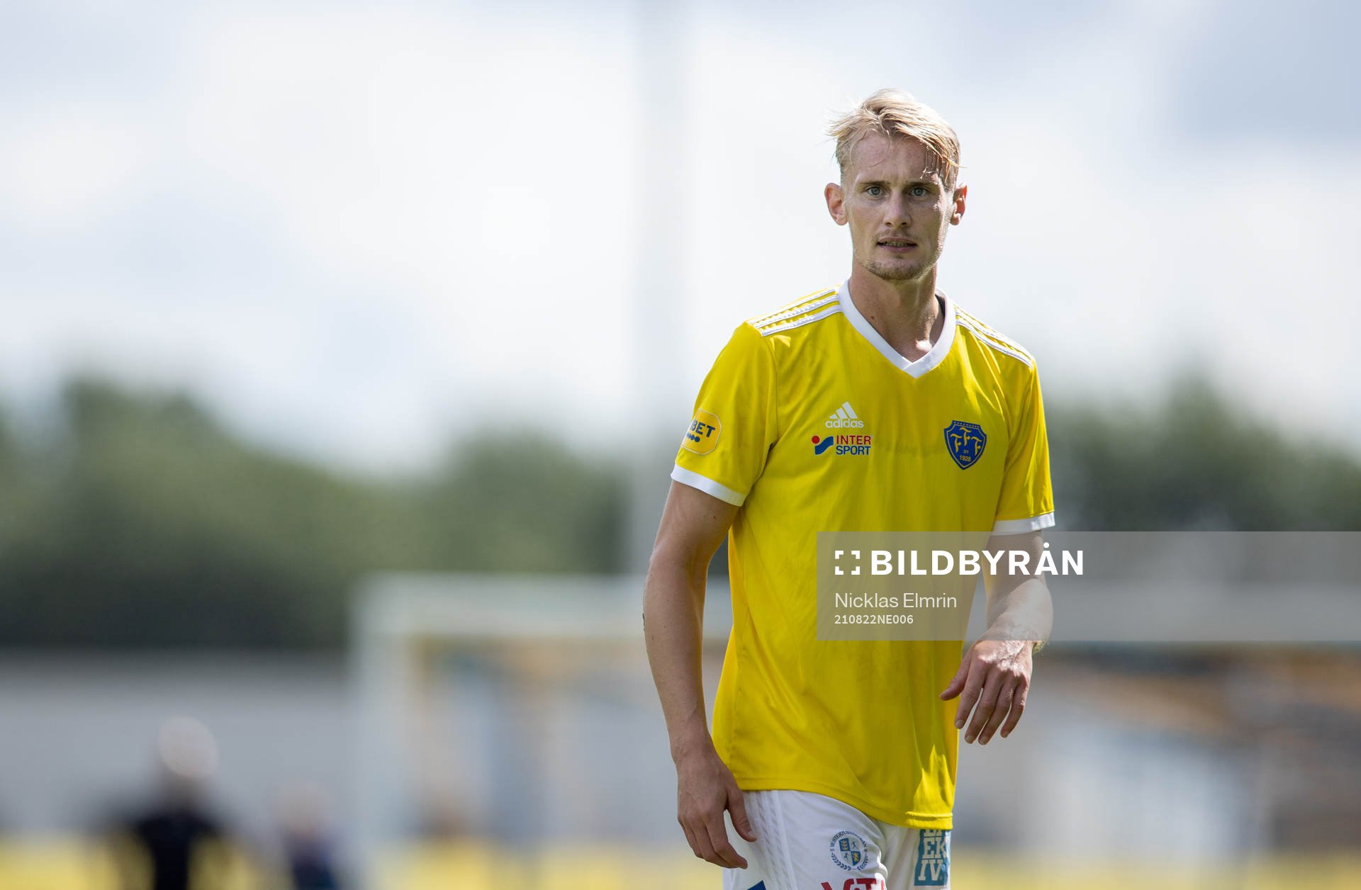 Falkenbergs Ludvig Öhman Silwerfeldt innan fotbollsmatchen