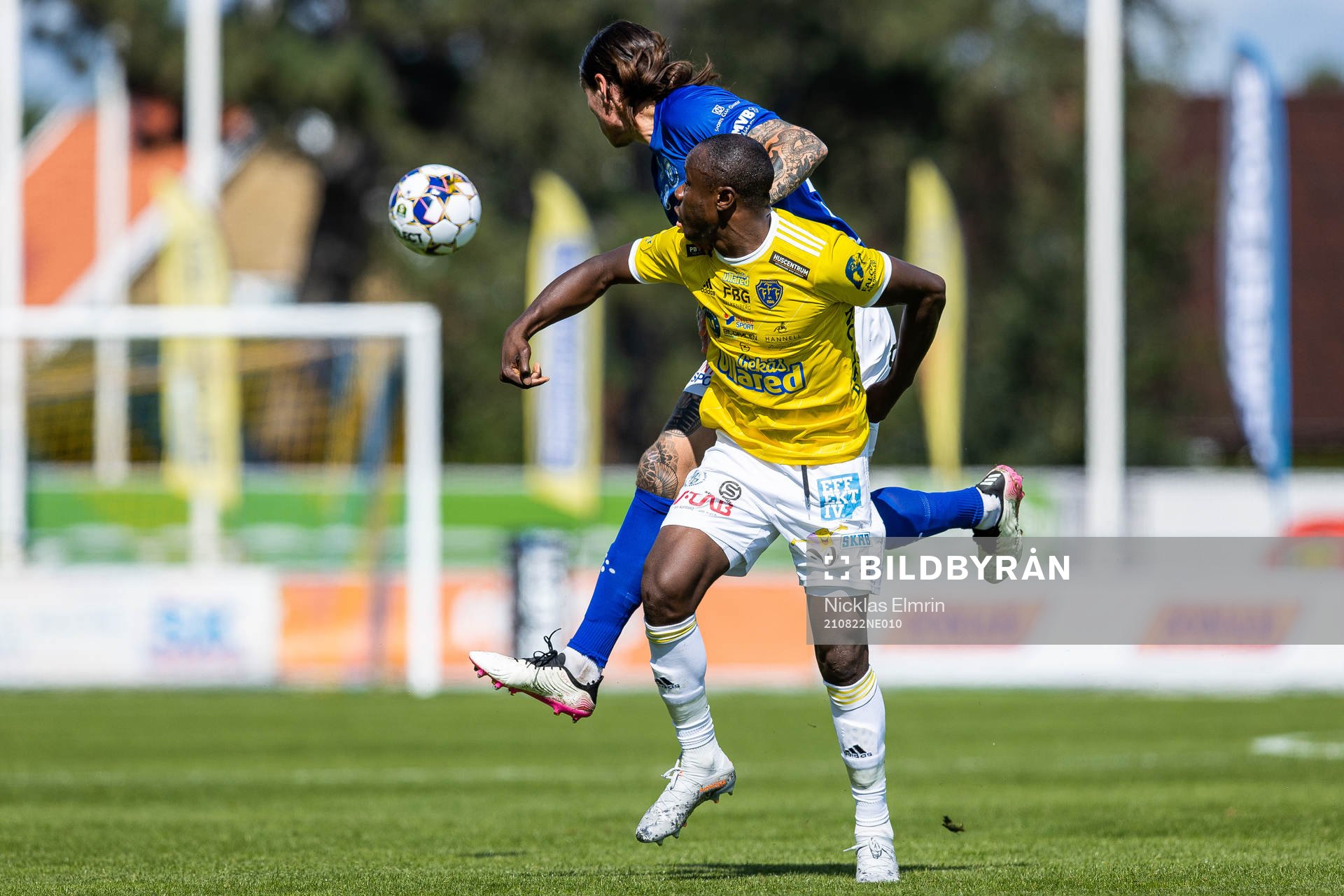 Falkenbergs Nsima Peter och Trelleborgs Isak Jönsson