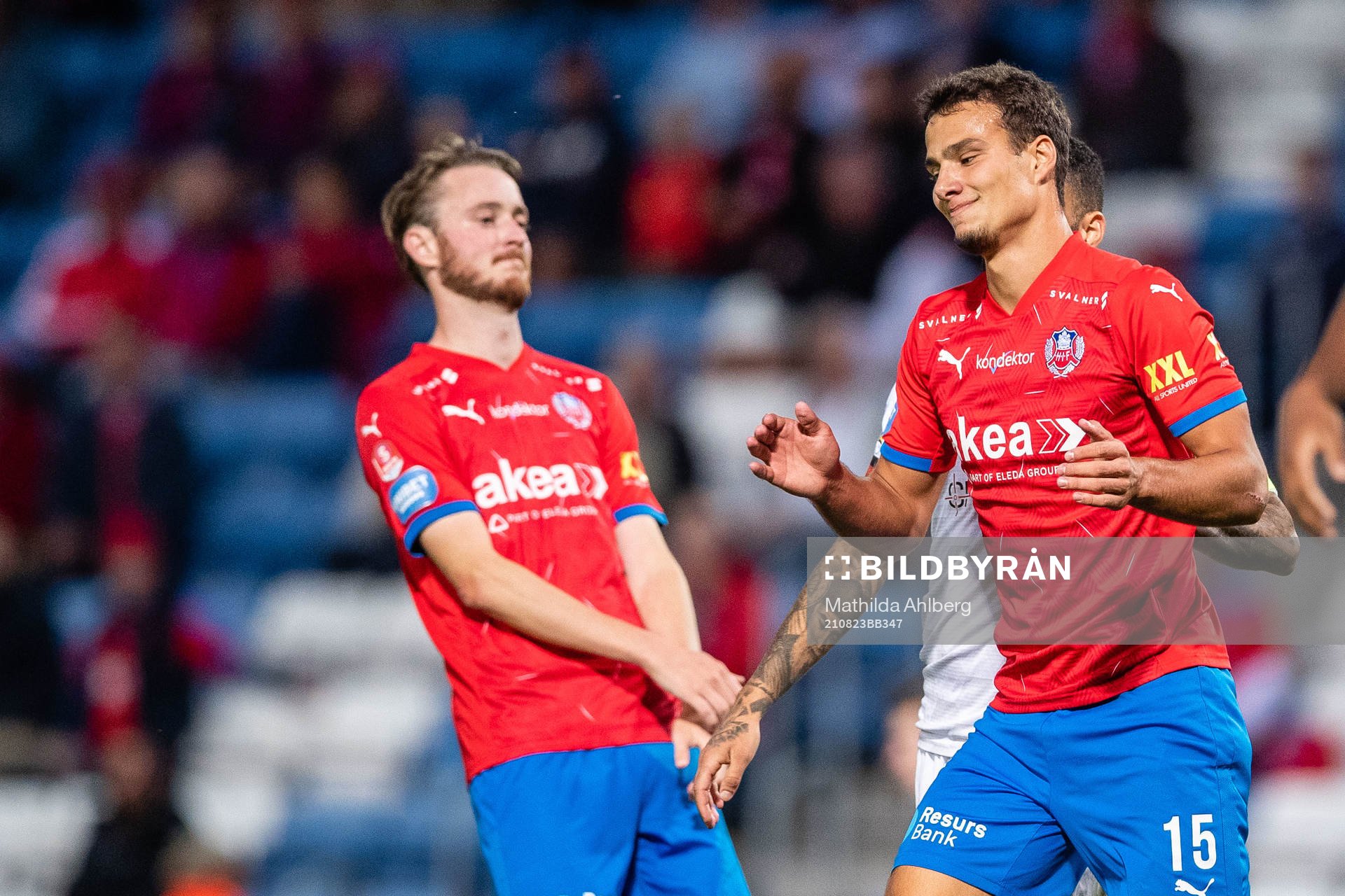 Helsingborgs Rasmus Jönsson och Assad Al Hamlawi deppar
