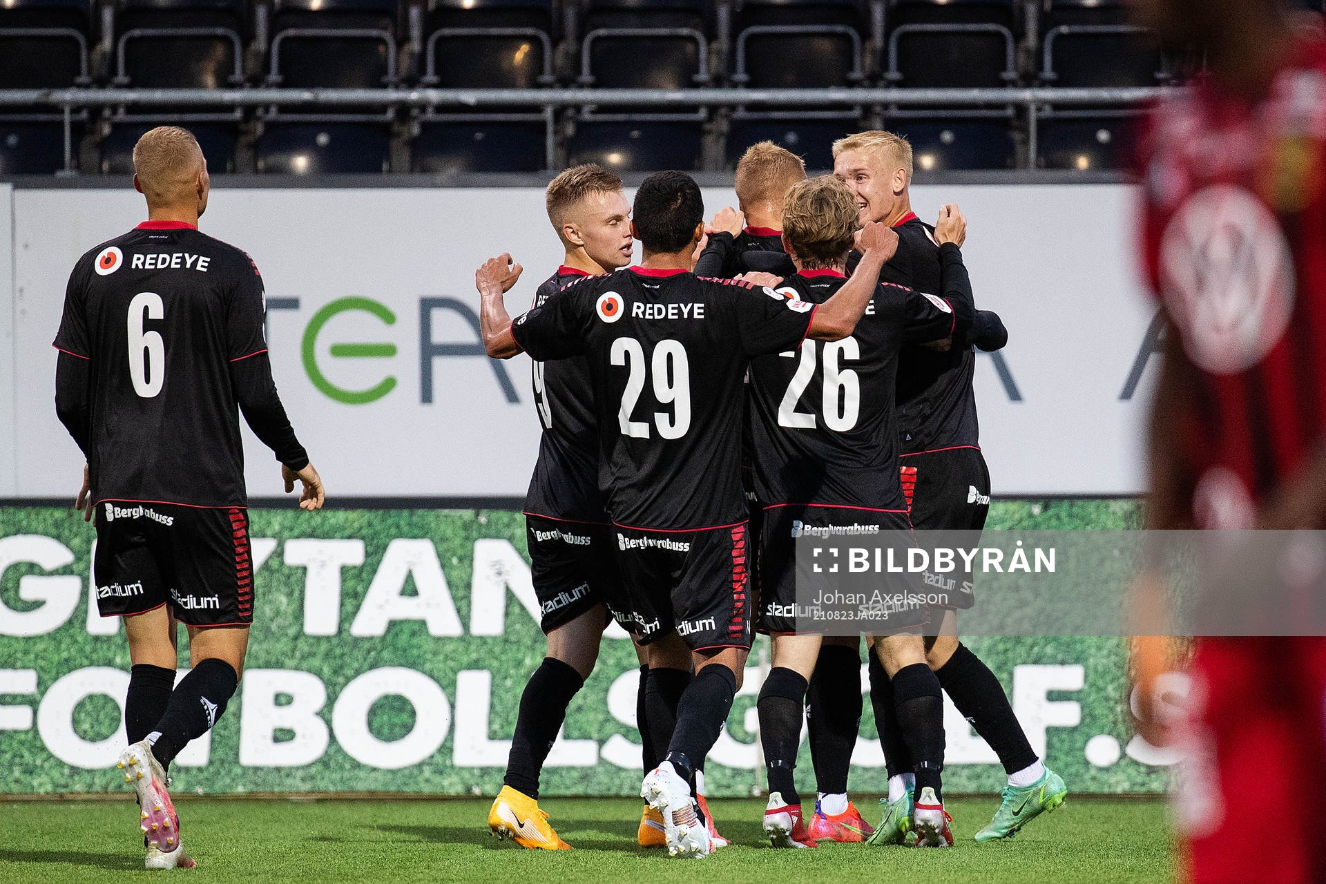 Kalmars Nils Fröling jublar