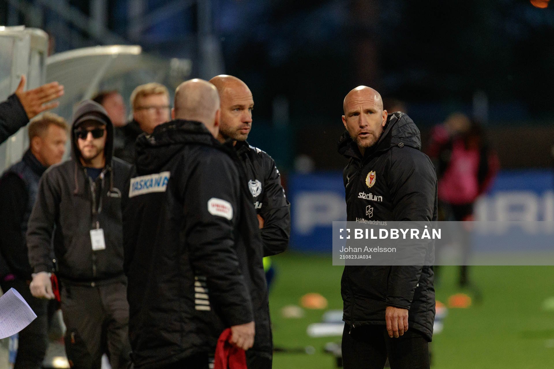 Kalmars tränare Henrik Rydström  reagerar