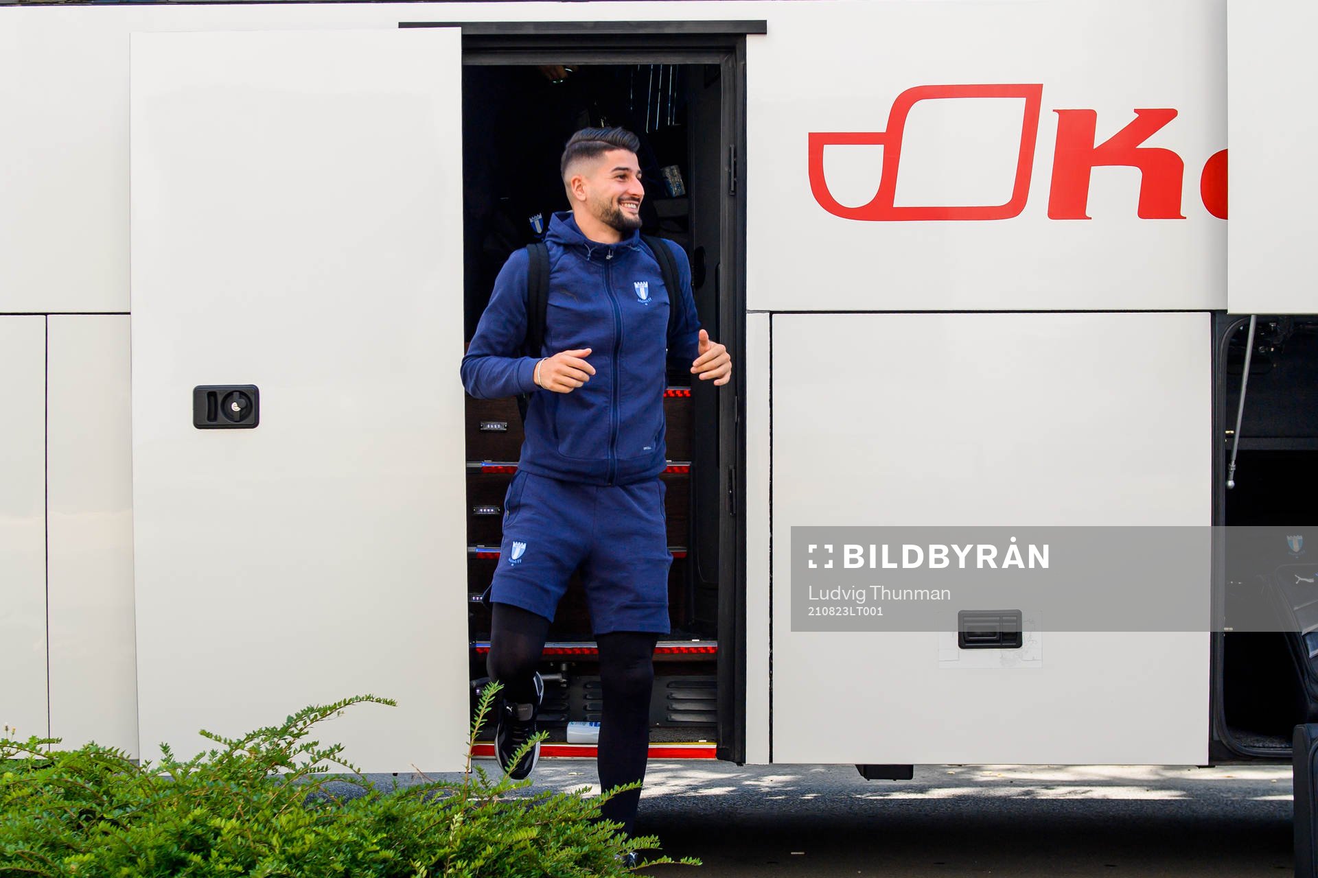 Antonio Colak of Malmö FF arrive at the team hotel