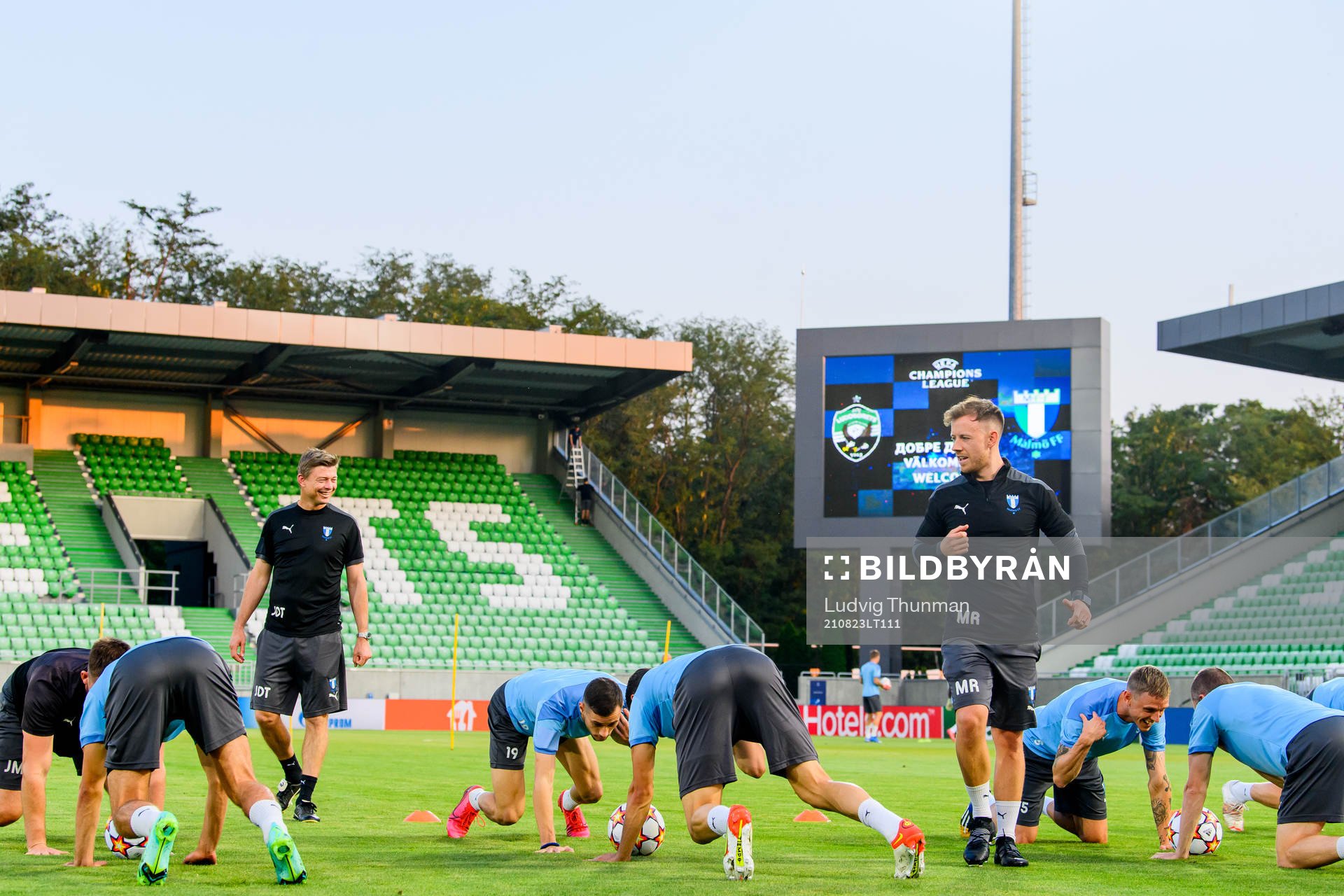 Jon Dahl Tomasson, head coach and Mark Read, physical