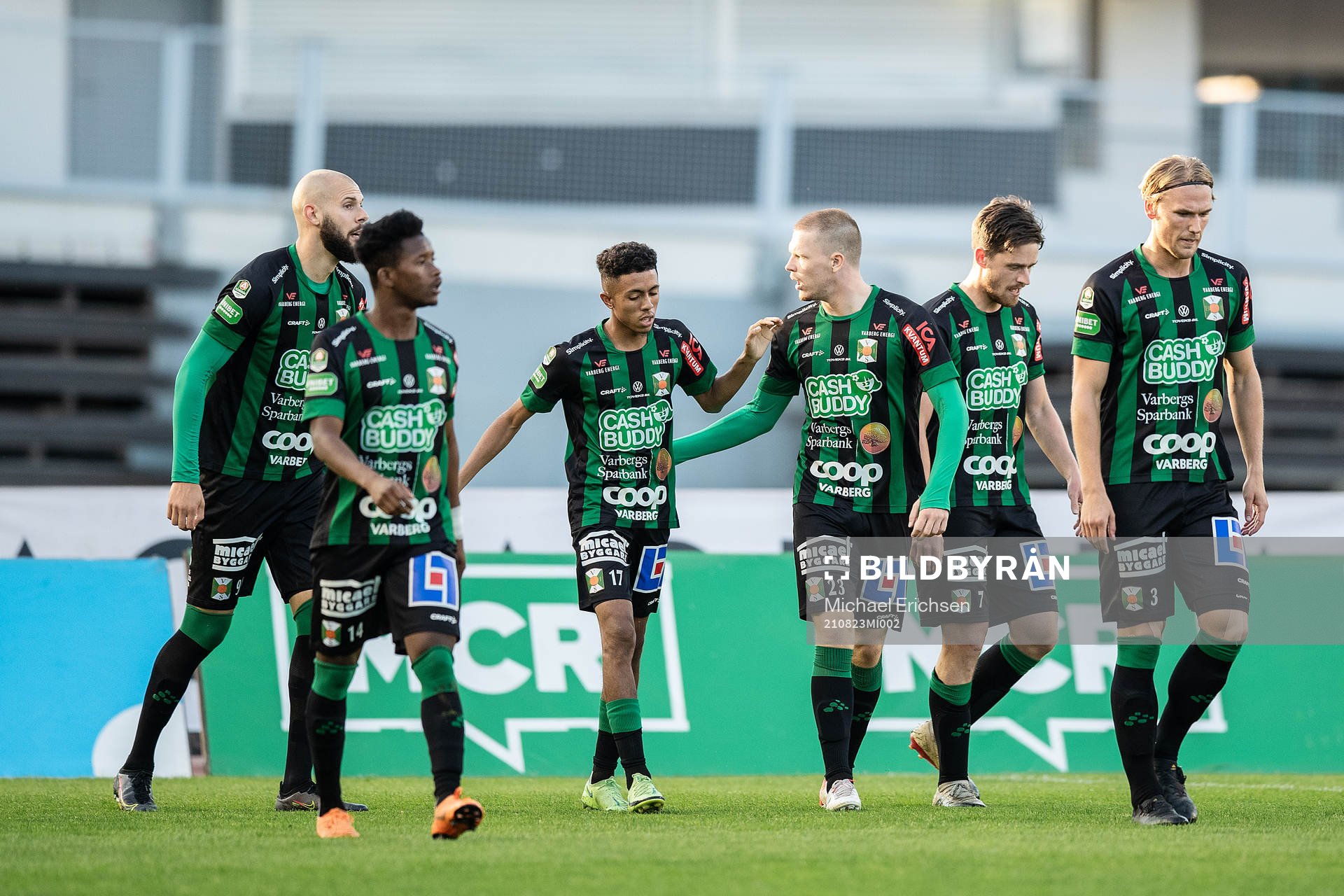 Varbergs spelare jublar